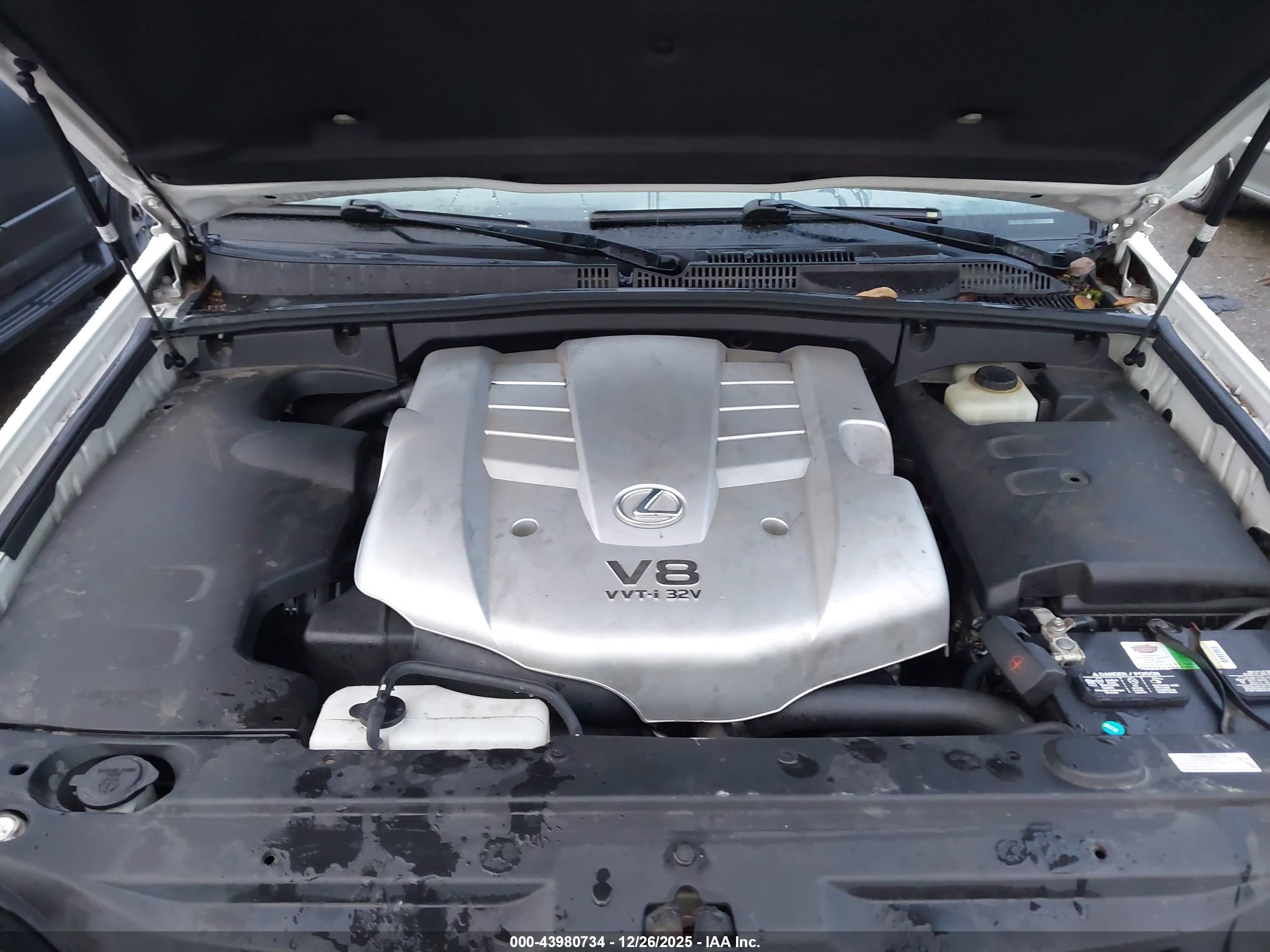LEXUS GX image 10