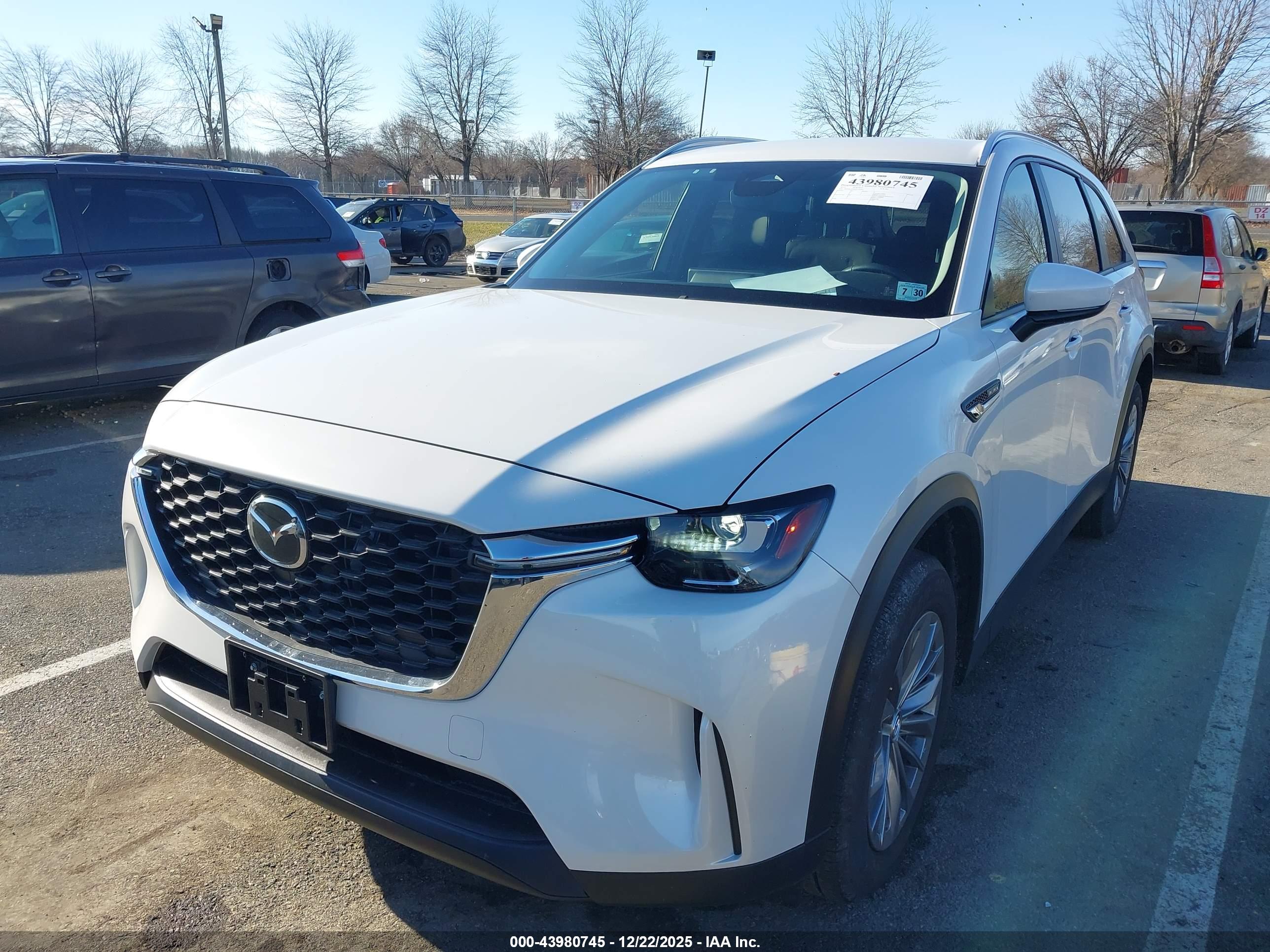 MAZDA CX-90 image 2