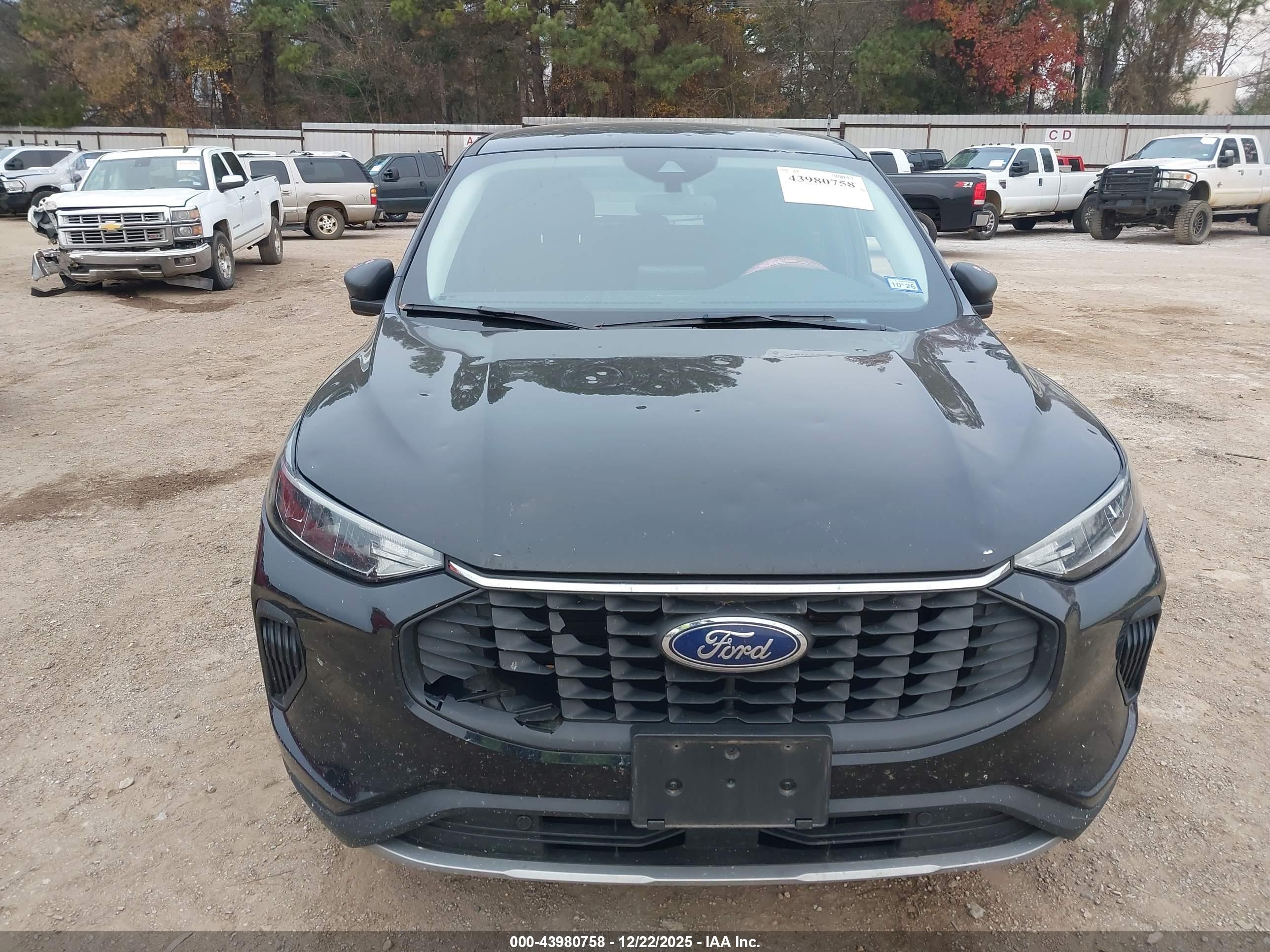 FORD ESCAPE image 6