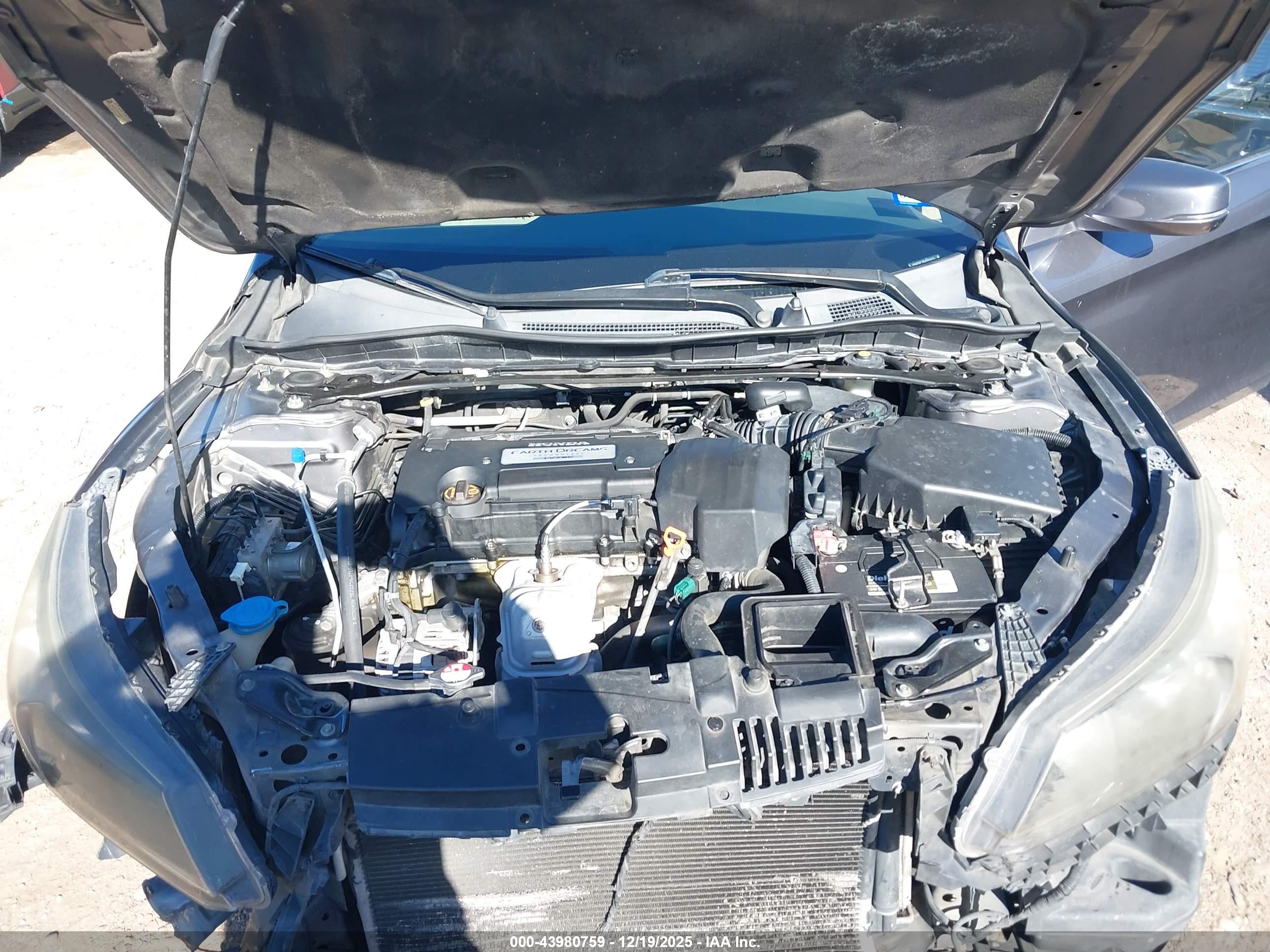 HONDA ACCORD image 10