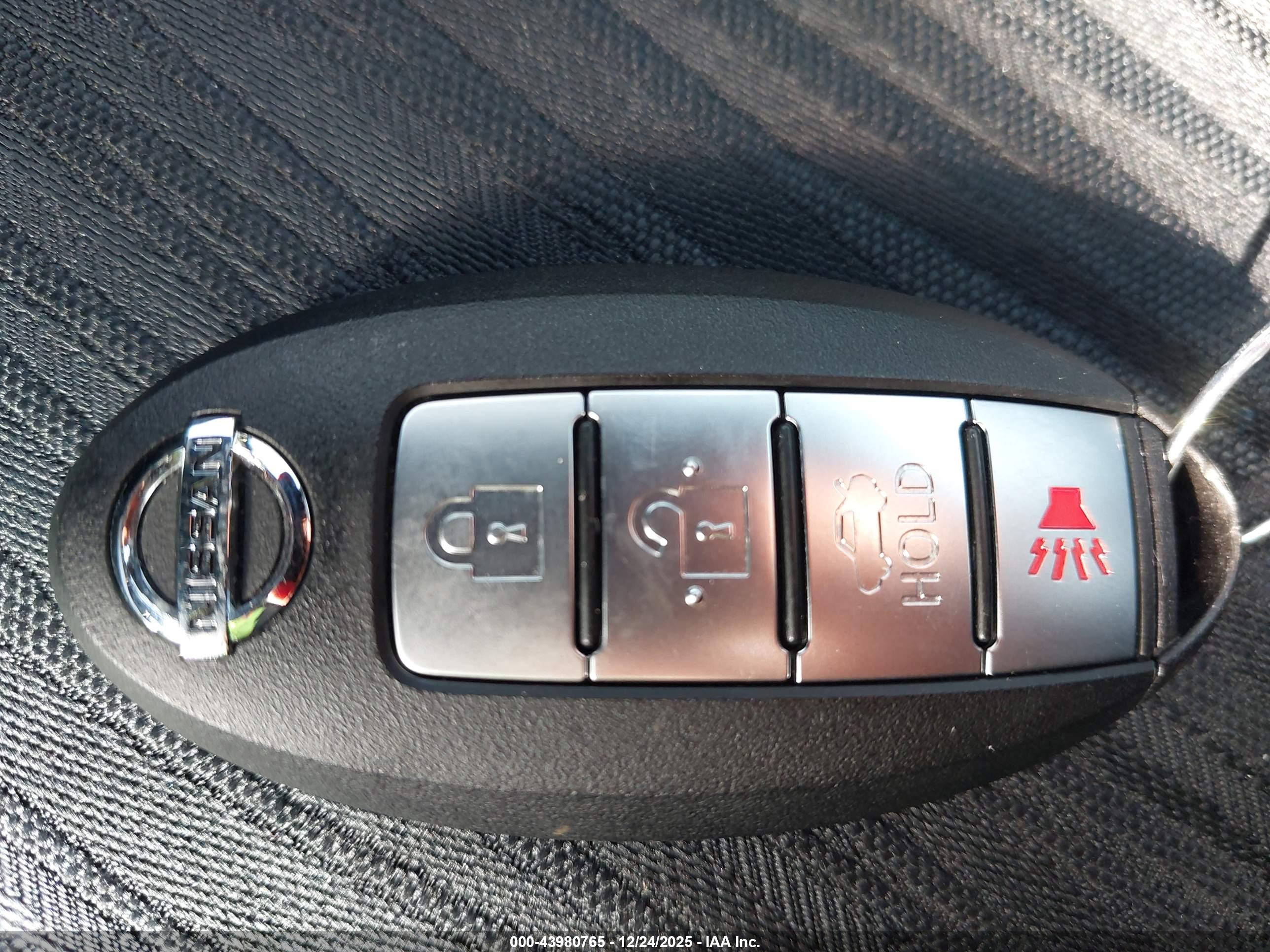 NISSAN SENTRA image 11