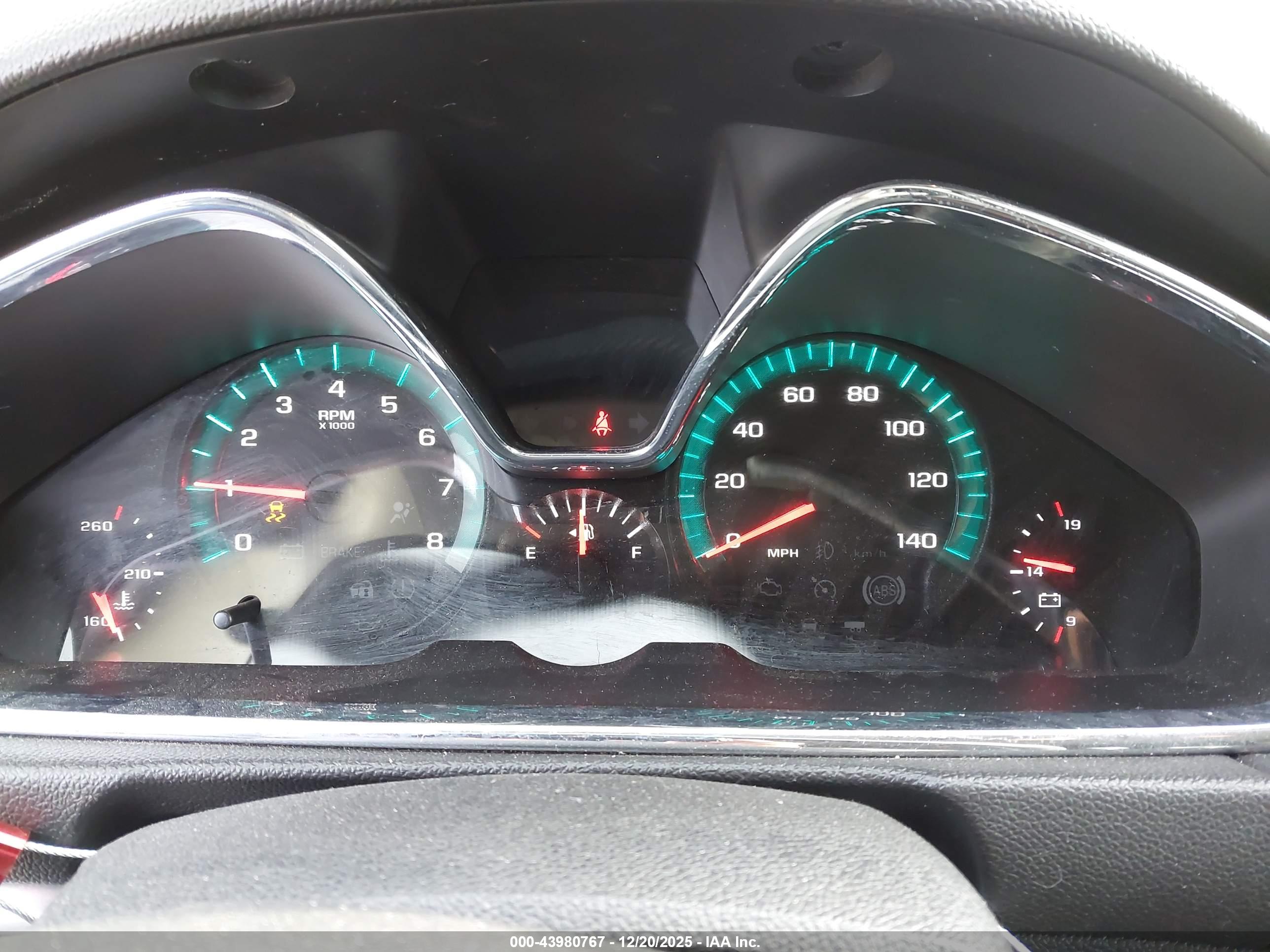 CHEVROLET TRAVERSE image 7