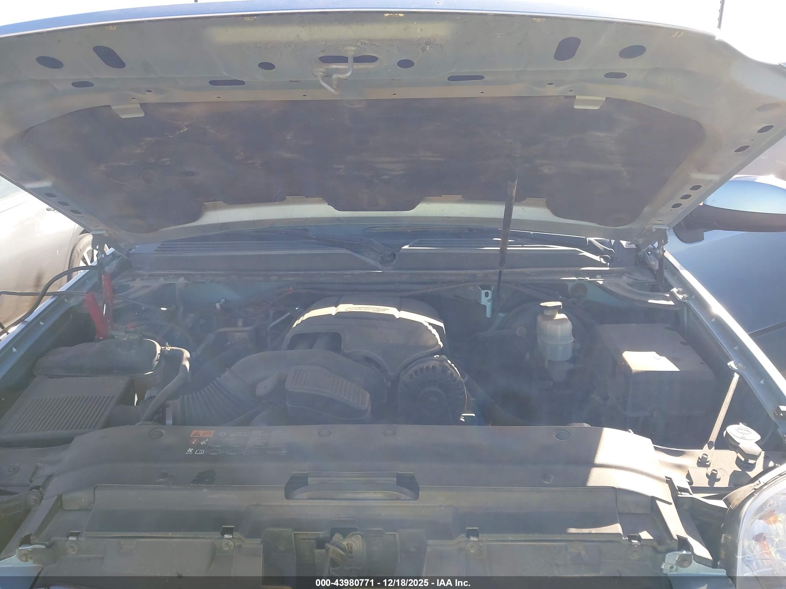 GMC YUKON image 10