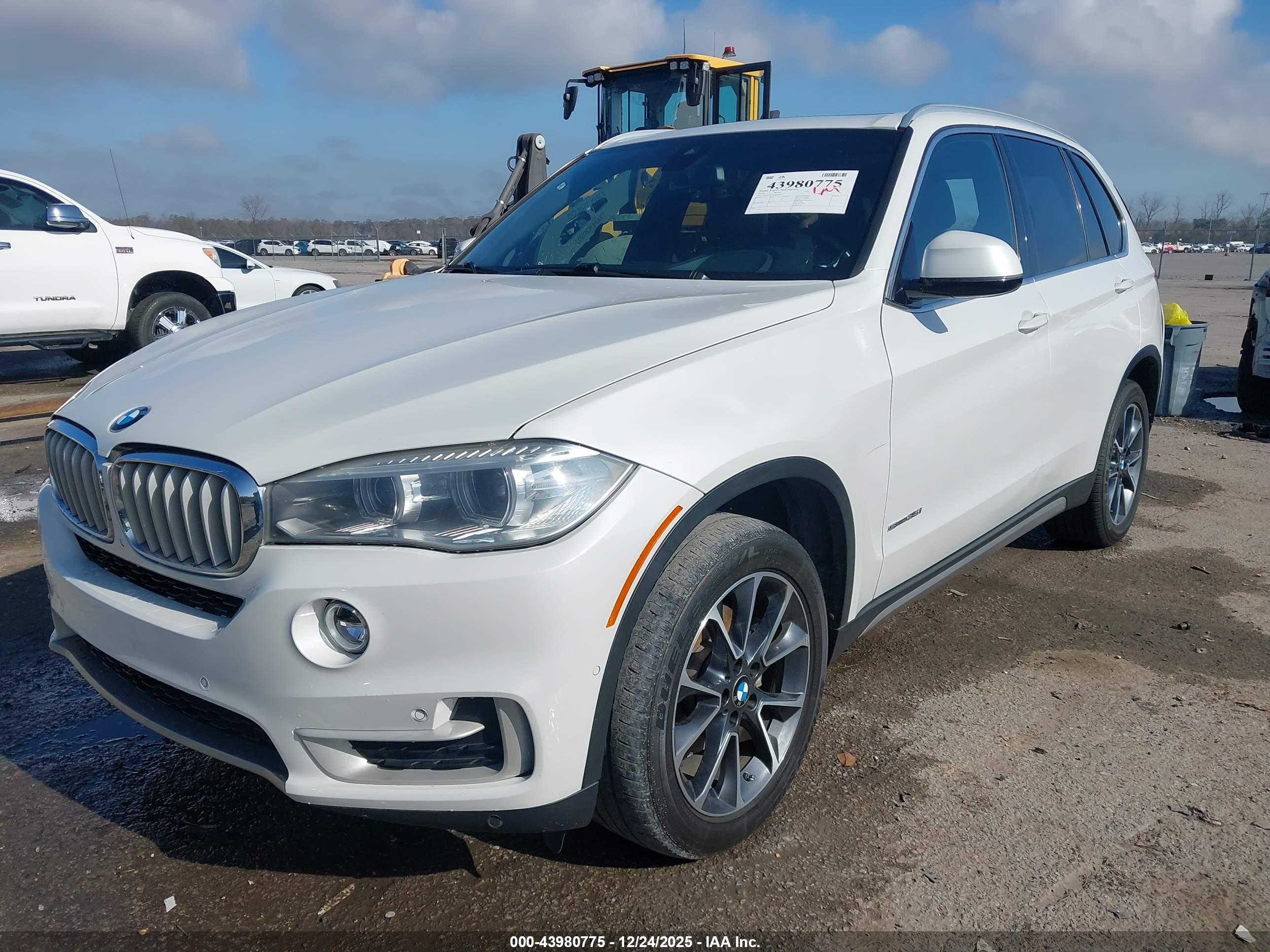 BMW X5 image 2