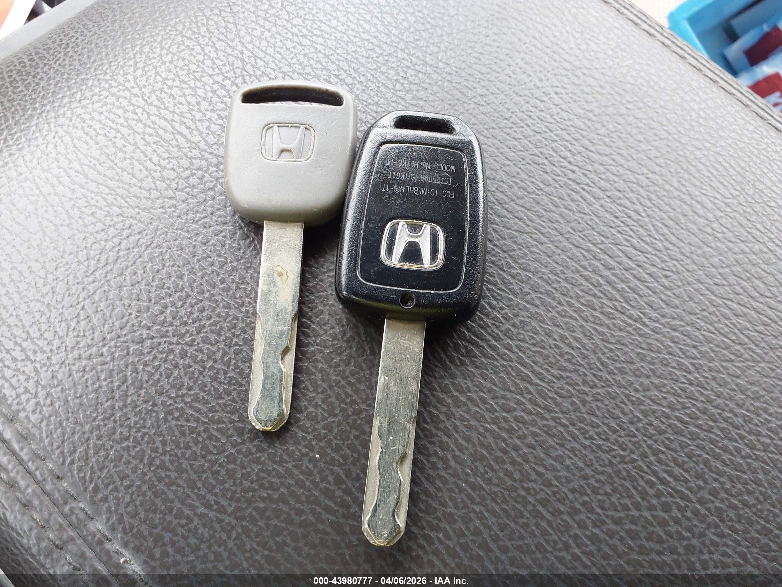 HONDA ACCORD image 11