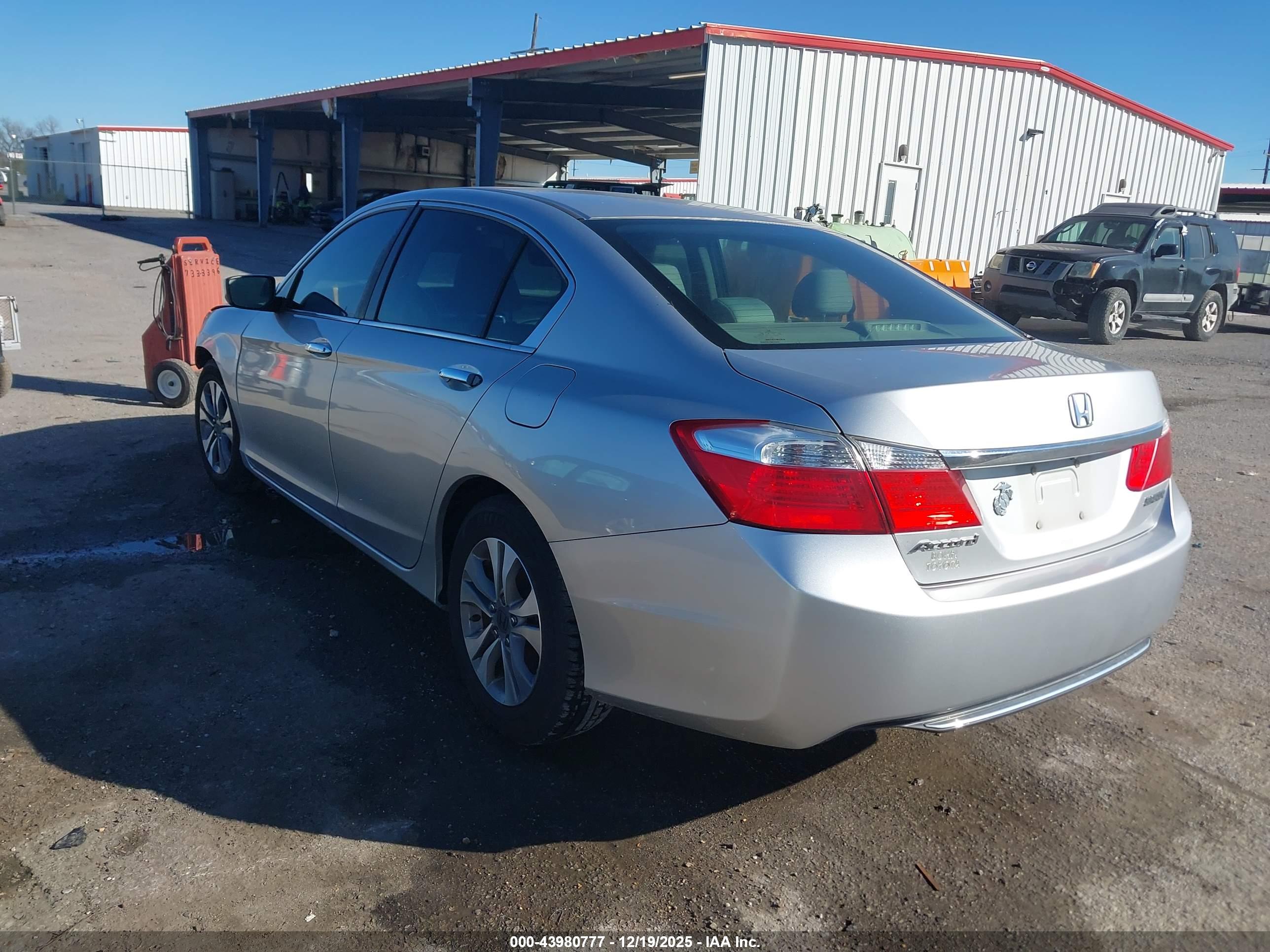 HONDA ACCORD image 3