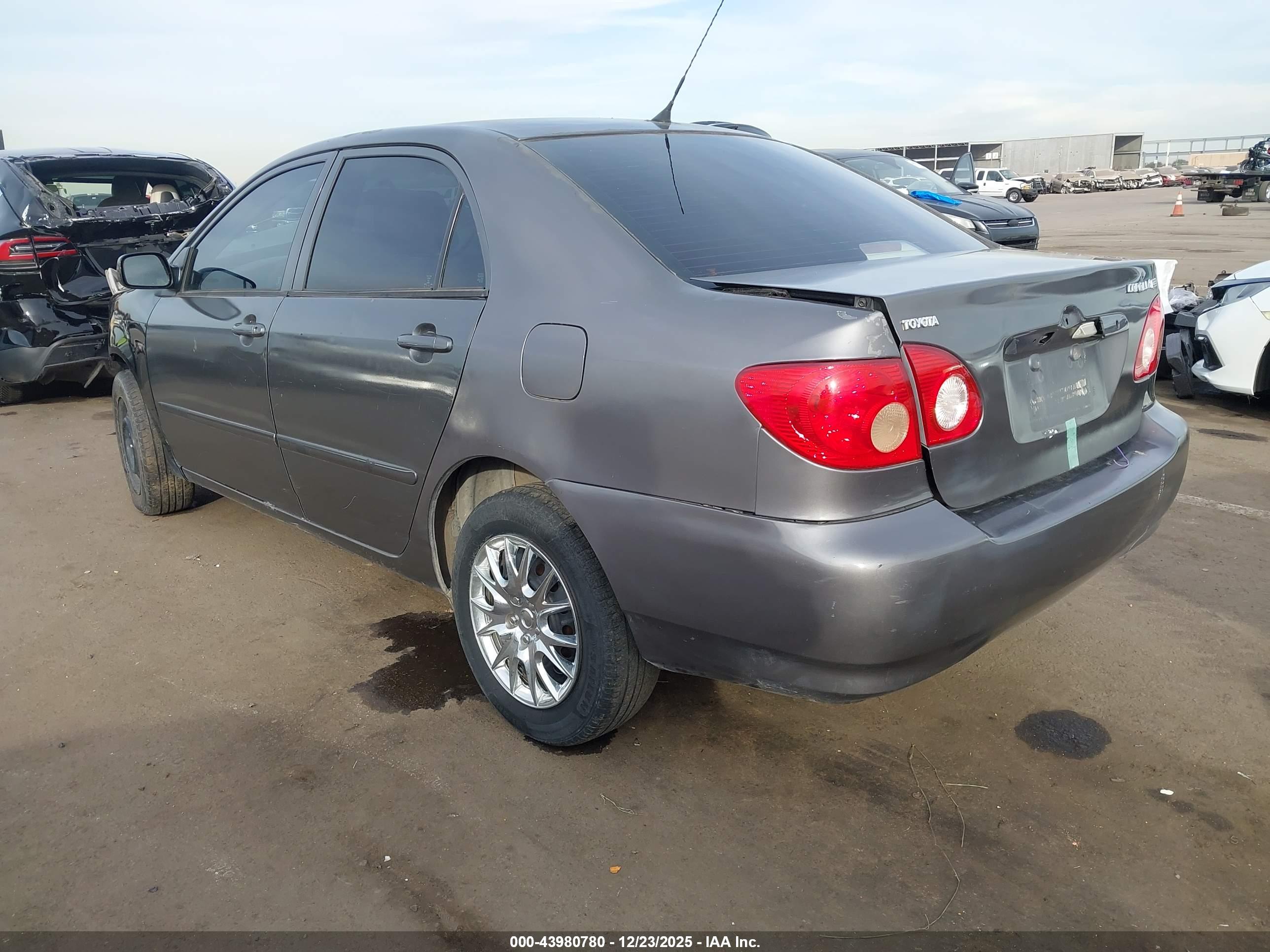 TOYOTA COROLLA image 3