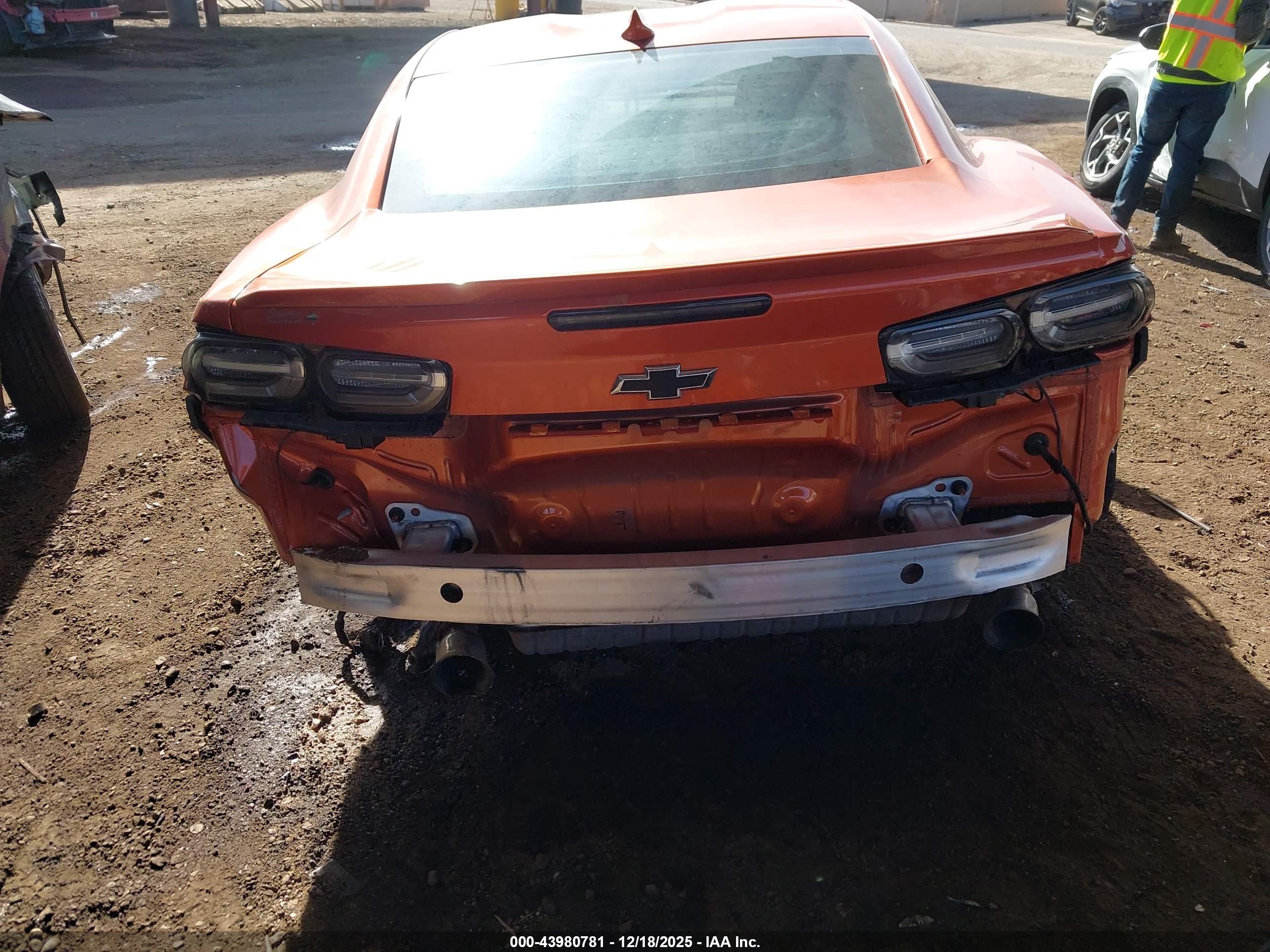 CHEVROLET CAMARO image 6