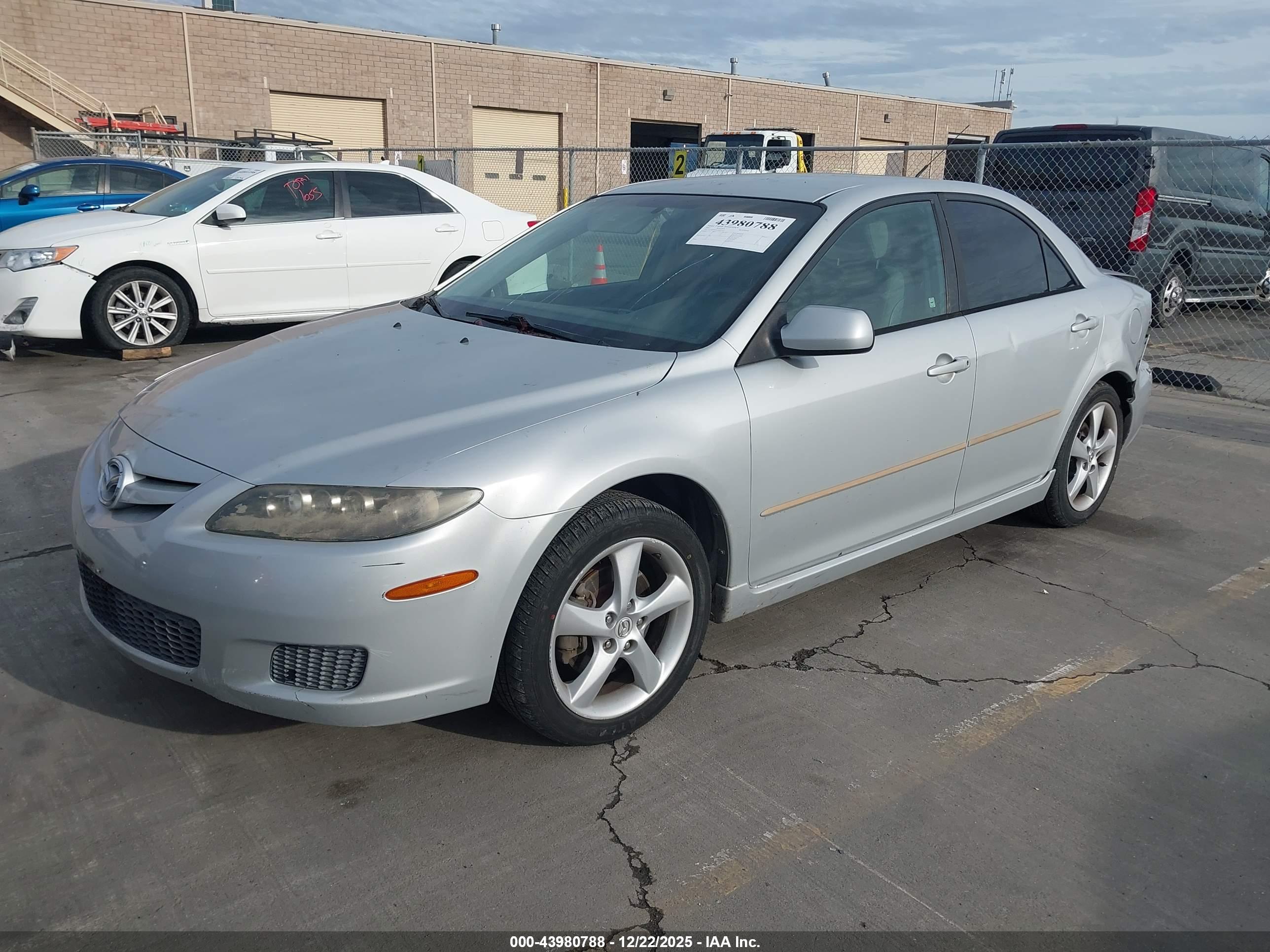 MAZDA MAZDA6 image 2