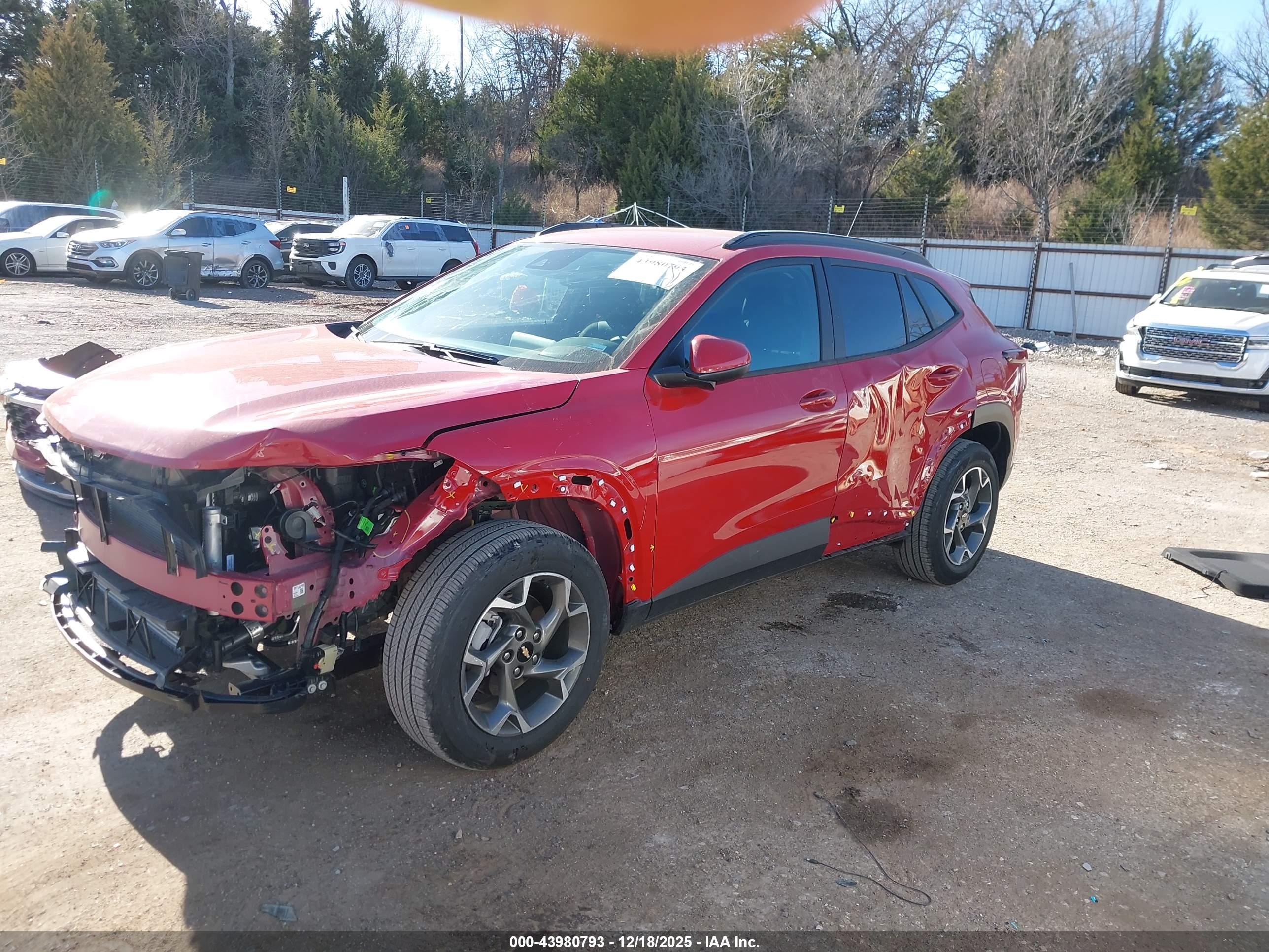 CHEVROLET TRAX image 2