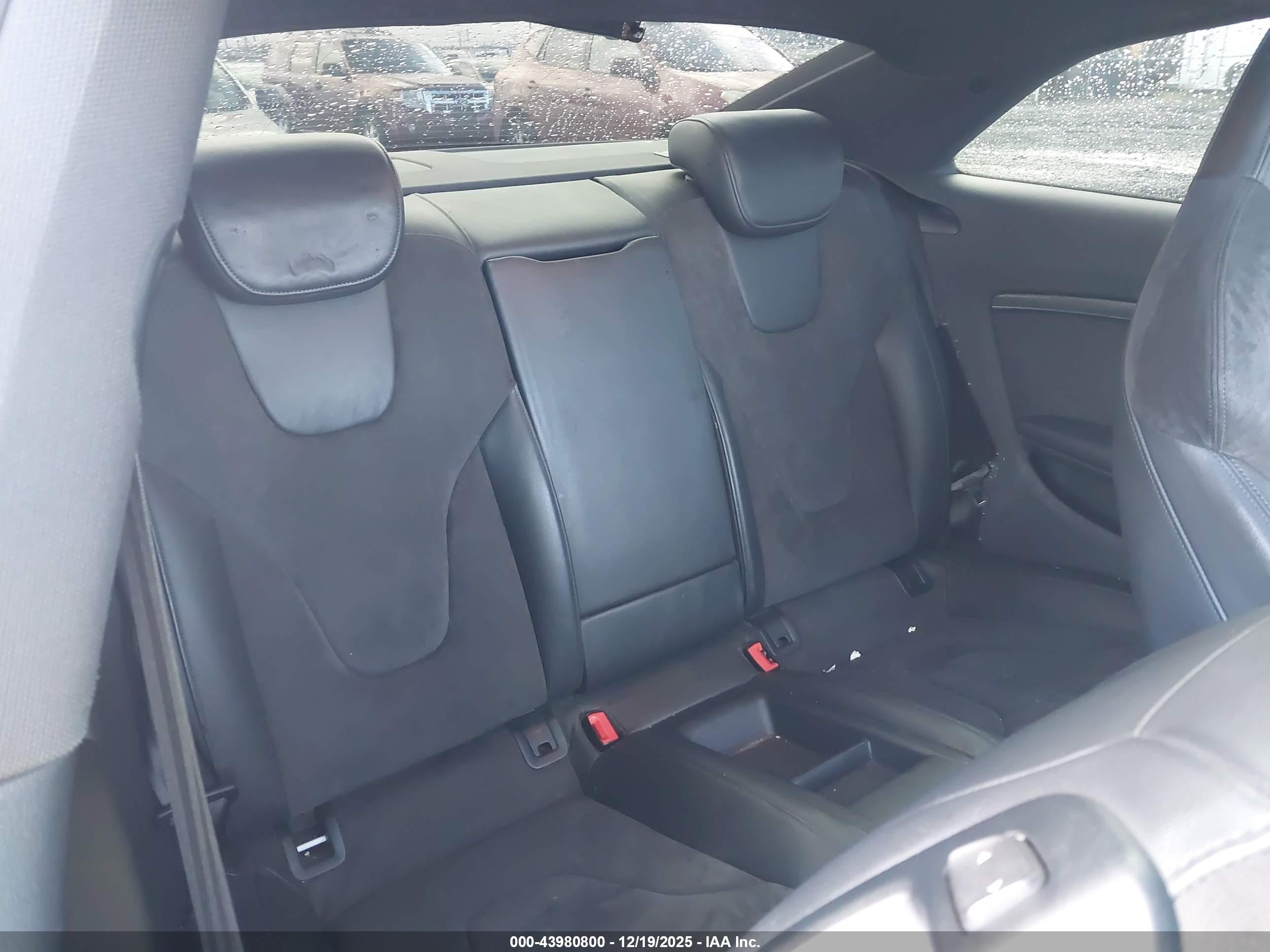 AUDI S5 image 8