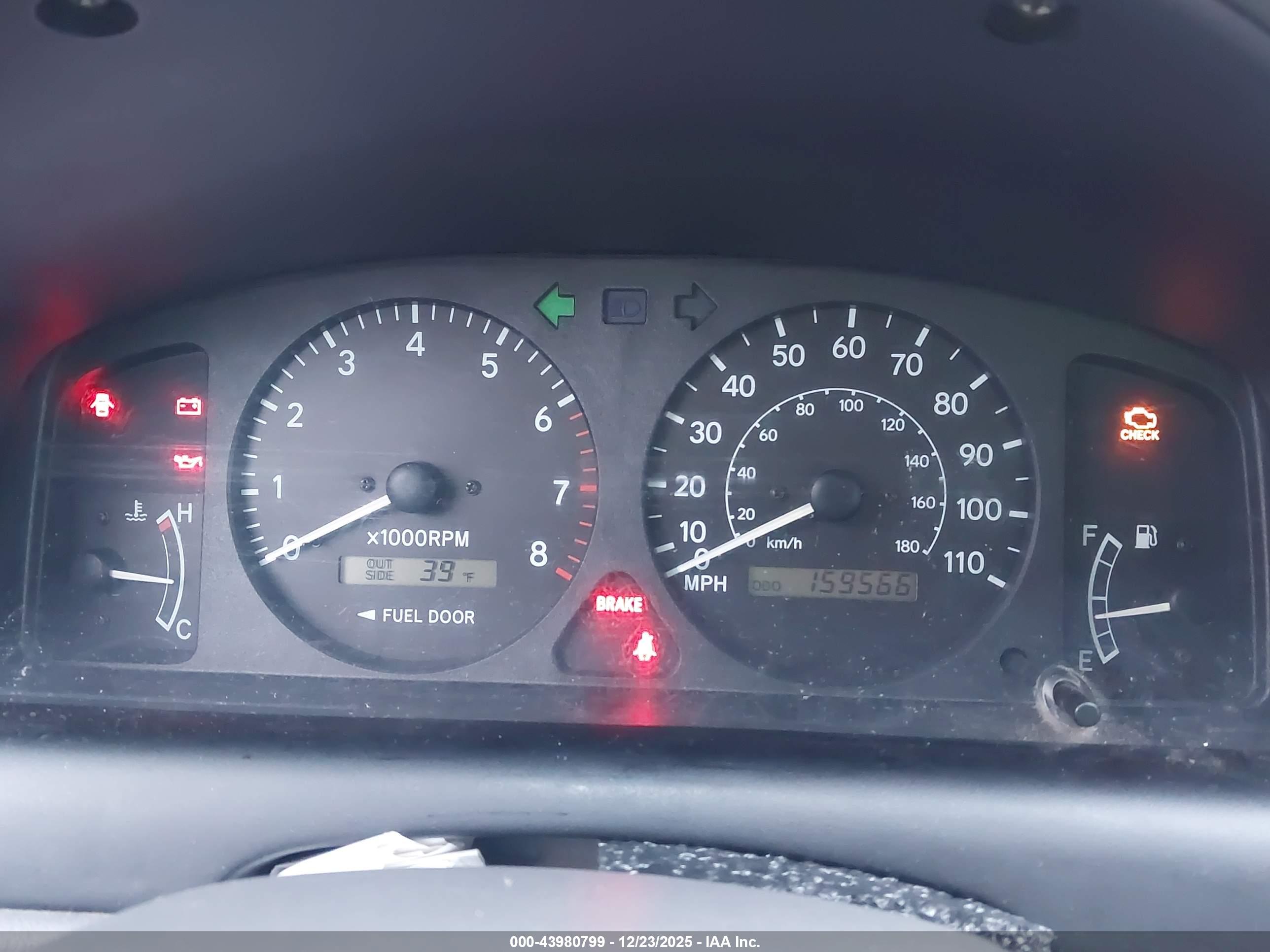 TOYOTA COROLLA image 7