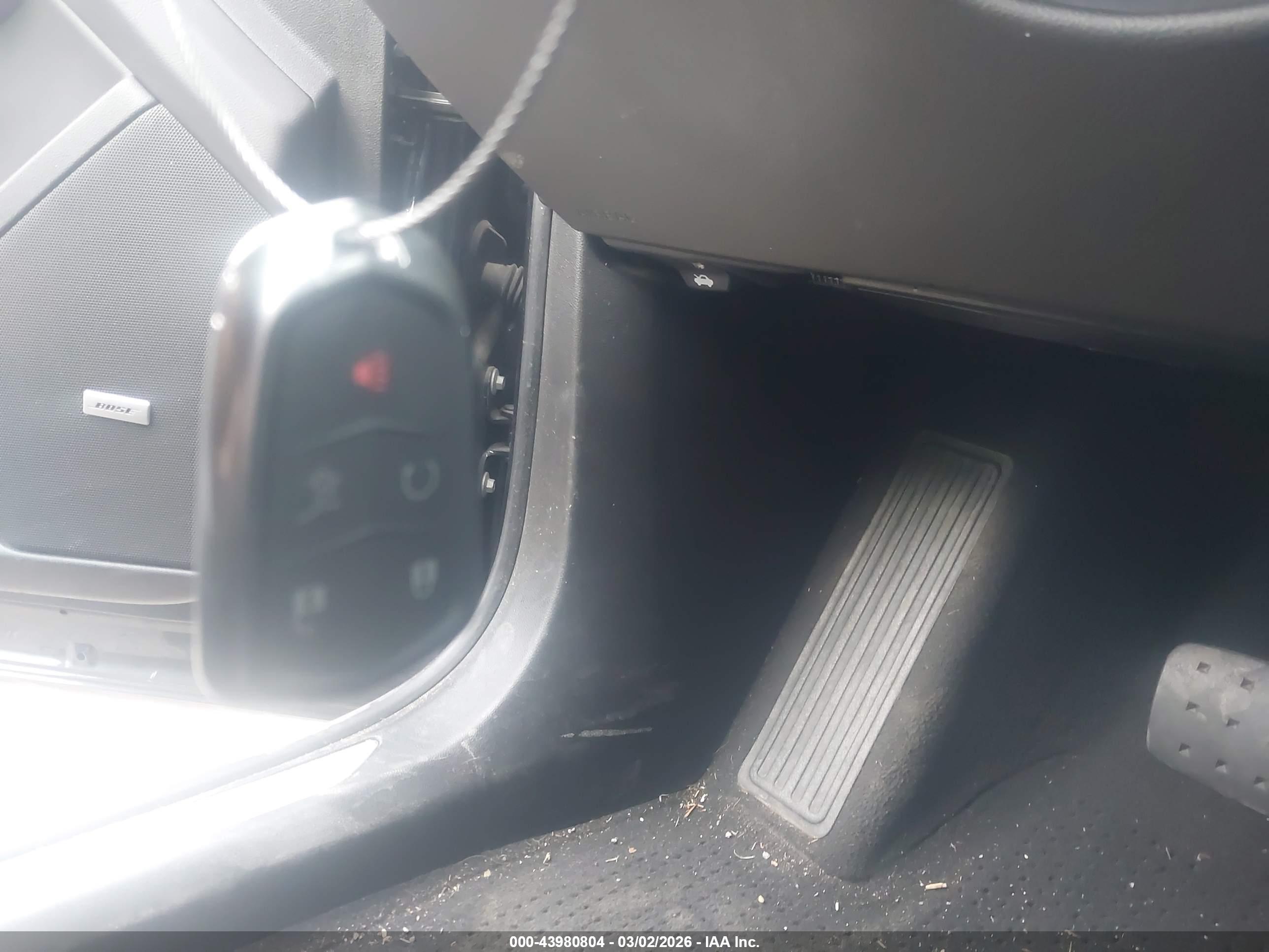 CADILLAC XT5 image 11
