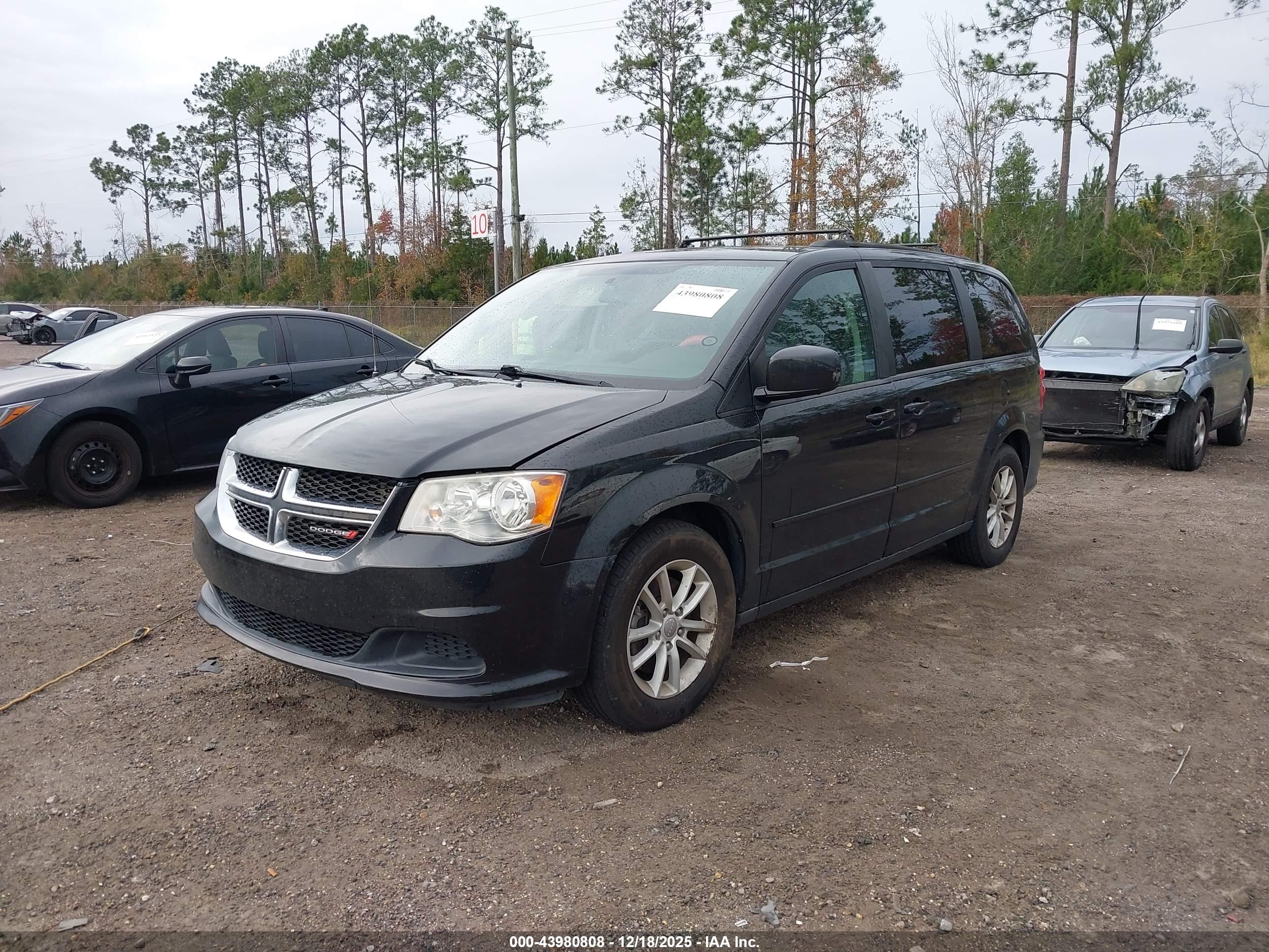 DODGE GRAND image 2