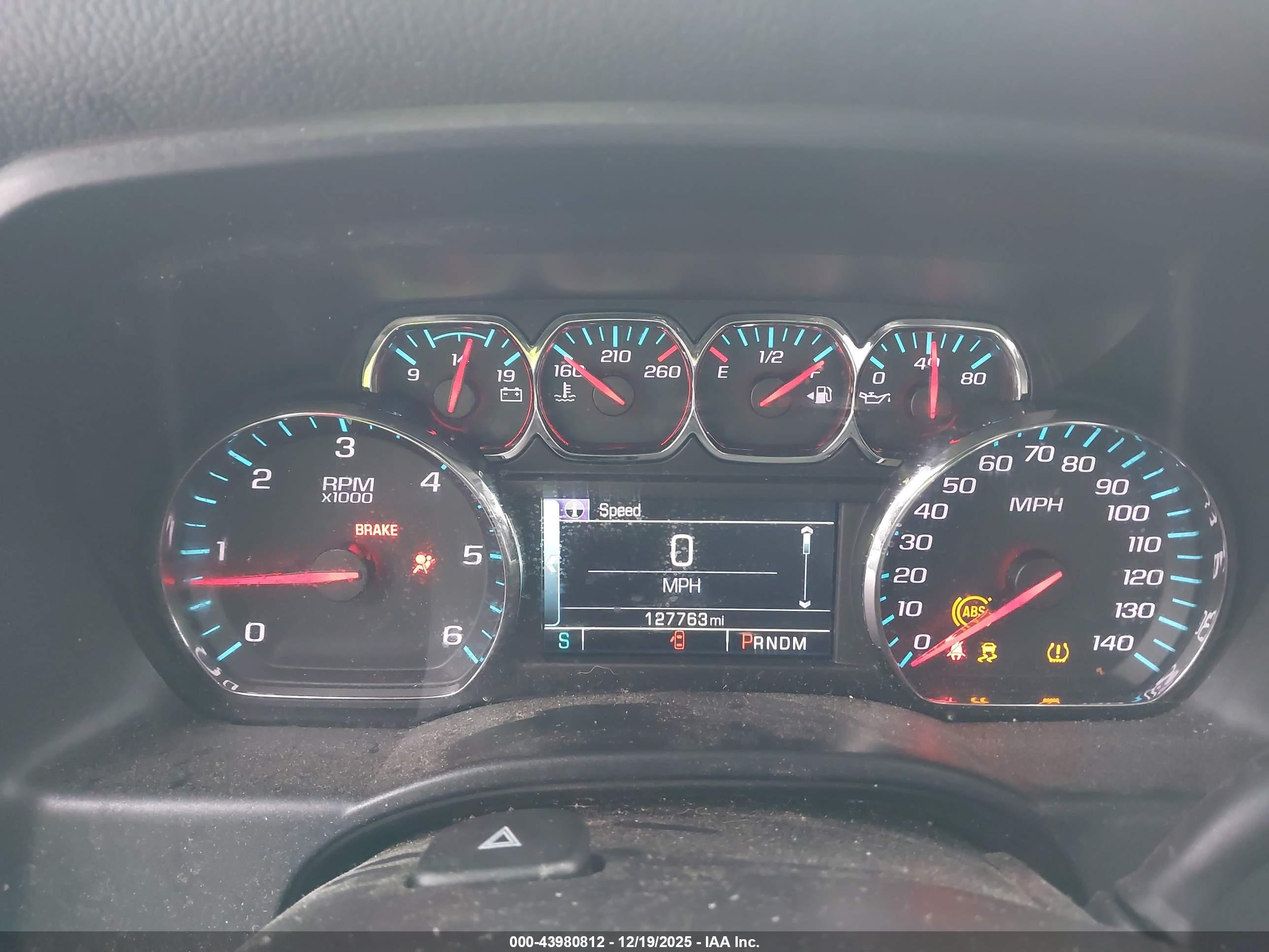 CHEVROLET SILVERADO image 7