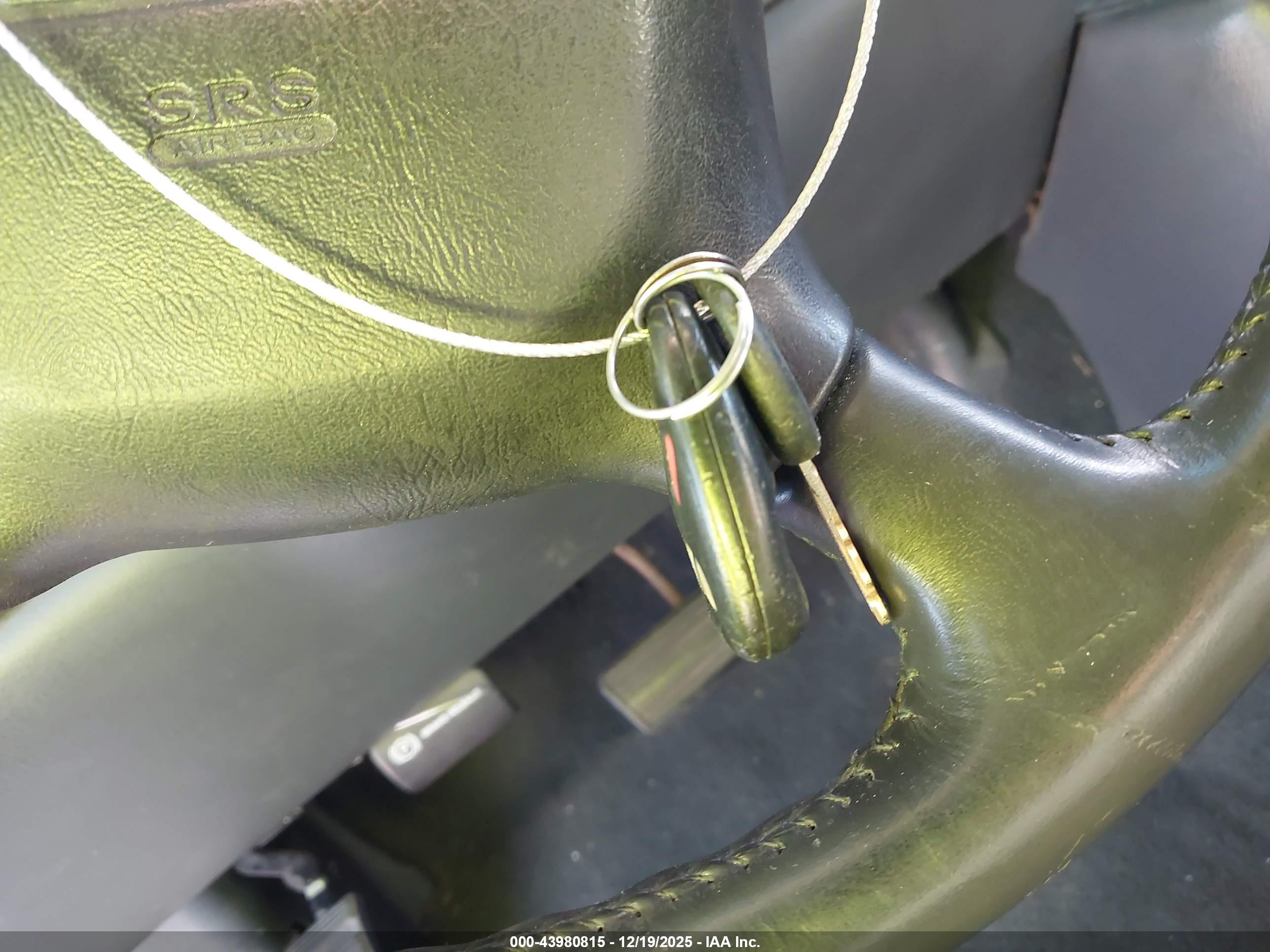 GMC SIERRA image 11