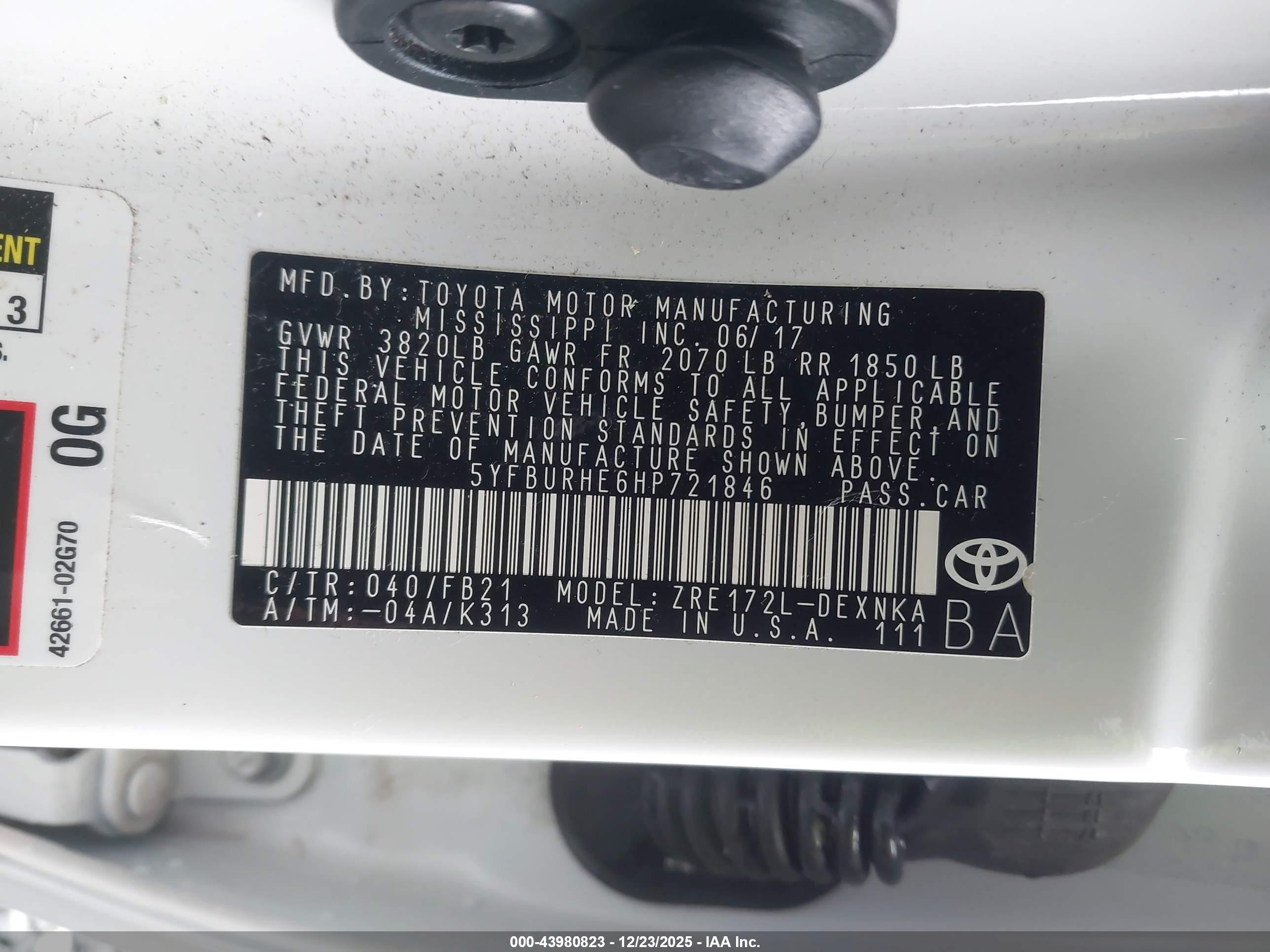 TOYOTA COROLLA image 9