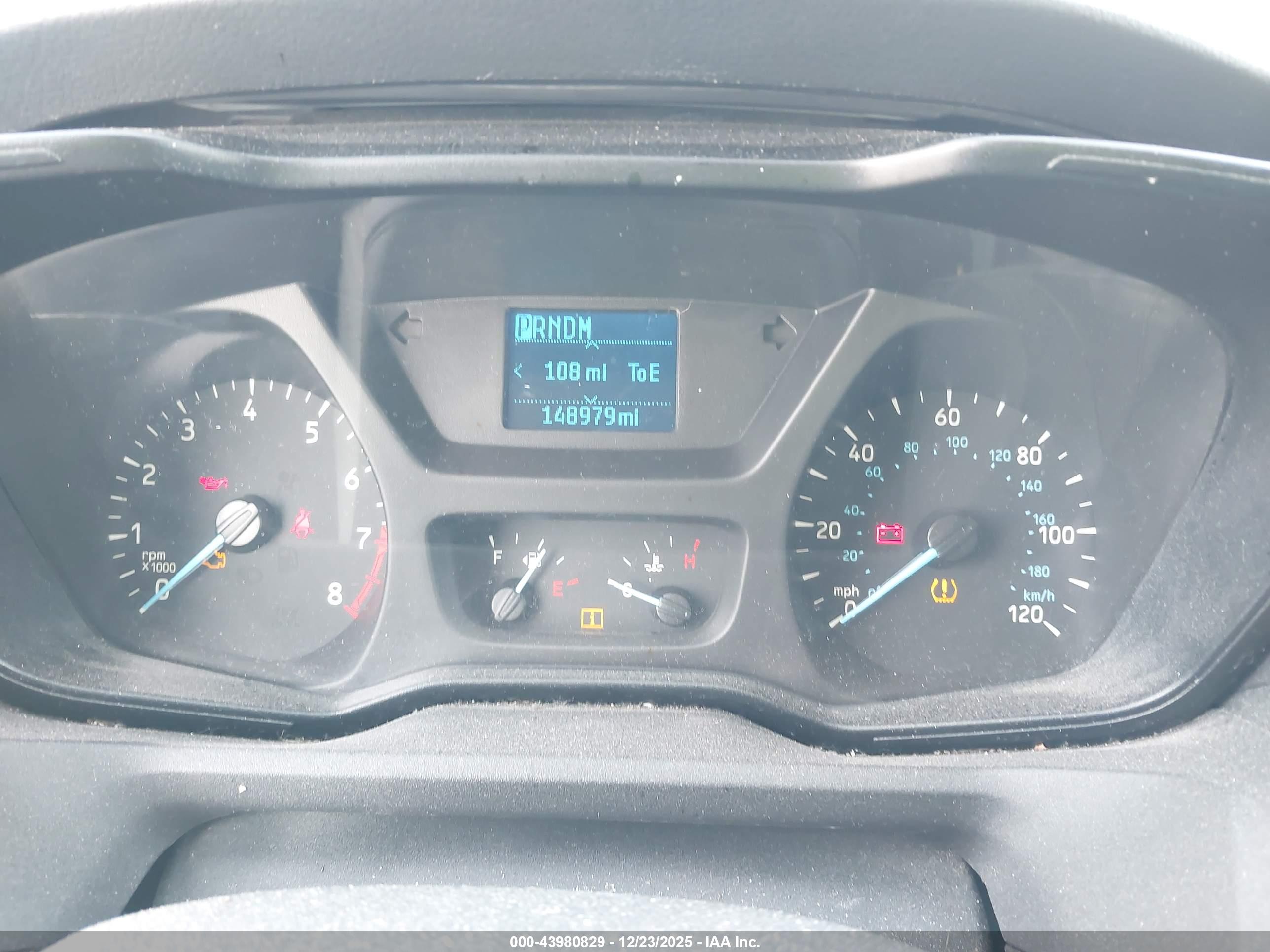 FORD TRANSIT-250 image 7