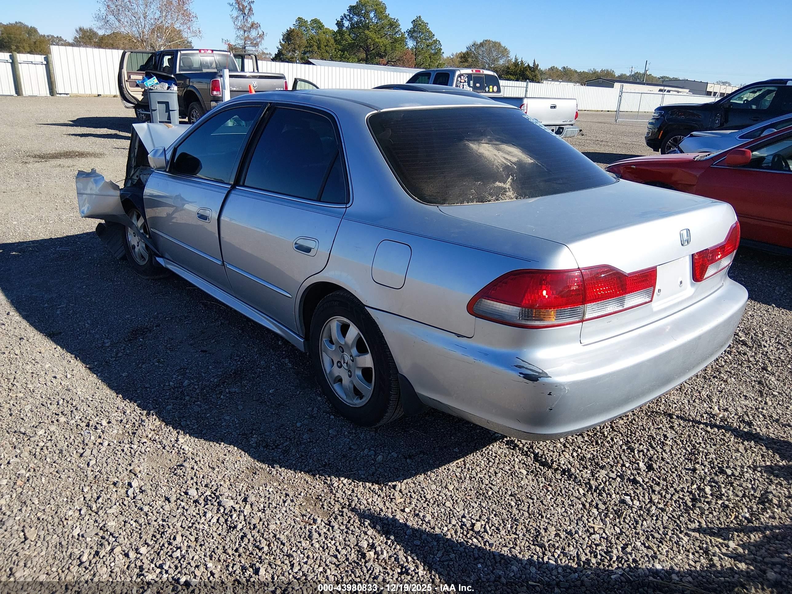 HONDA ACCORD image 3