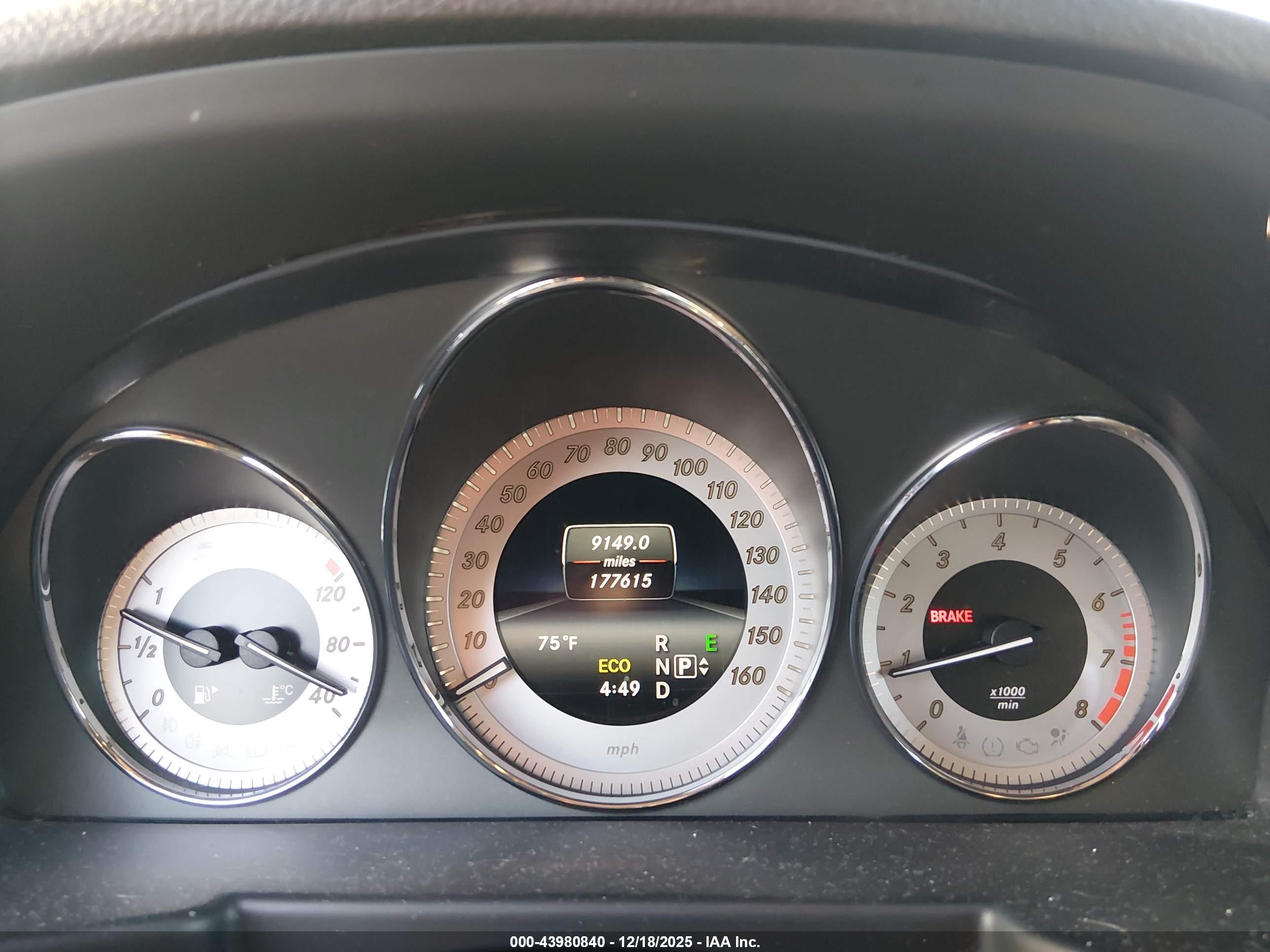 MERCEDES-BENZ GLK image 7