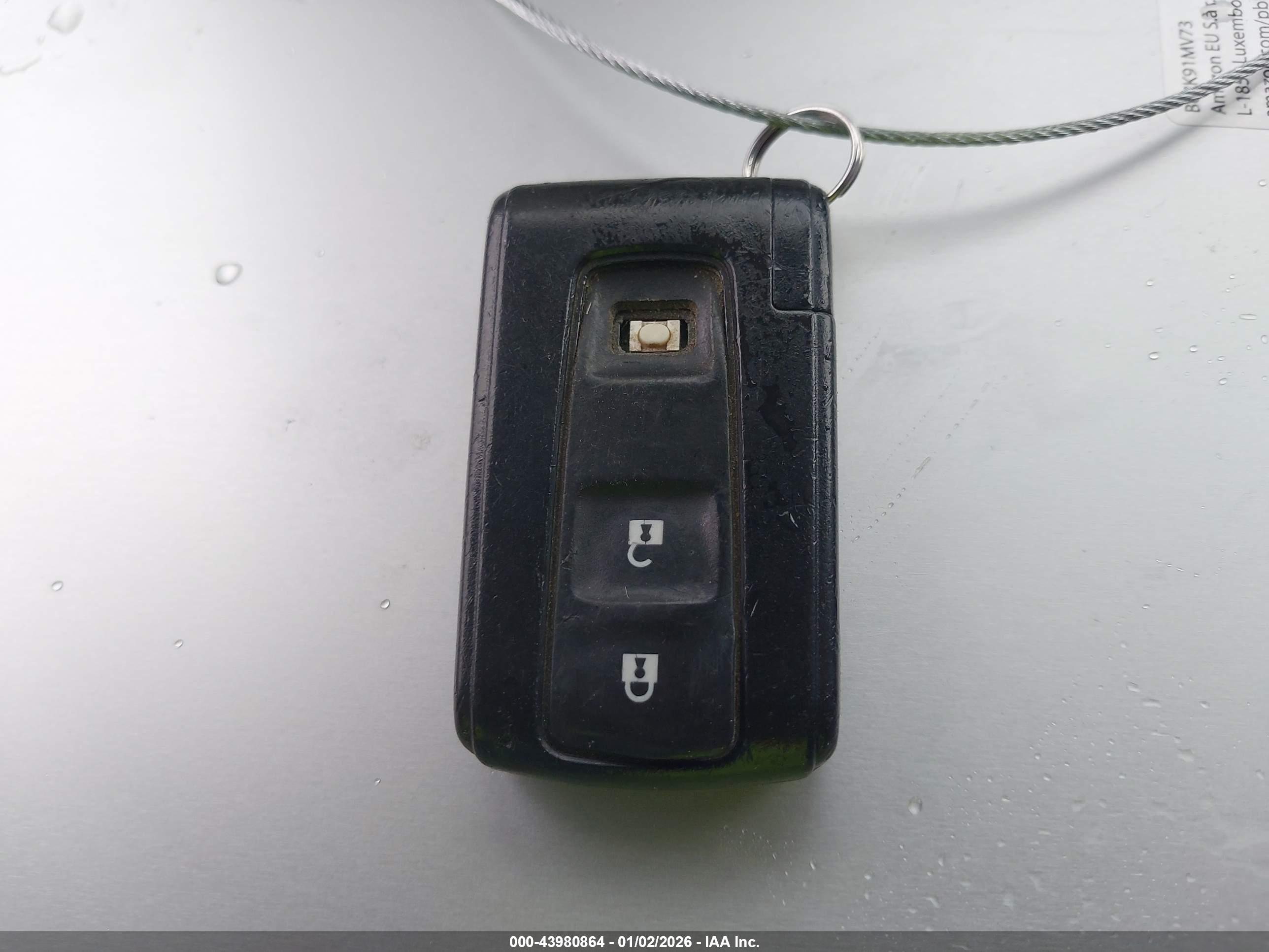 TOYOTA PRIUS image 11