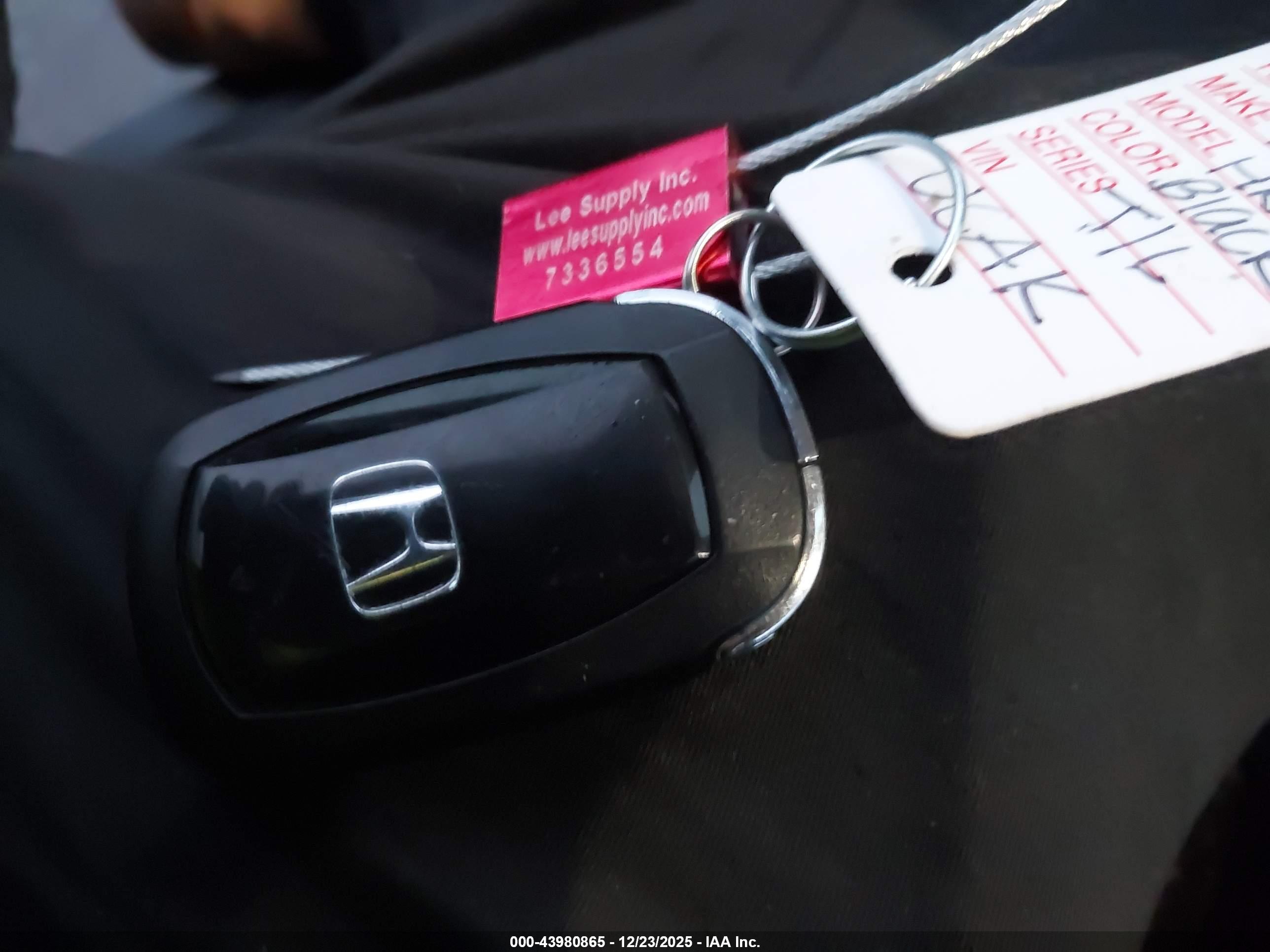 HONDA HR-V image 11
