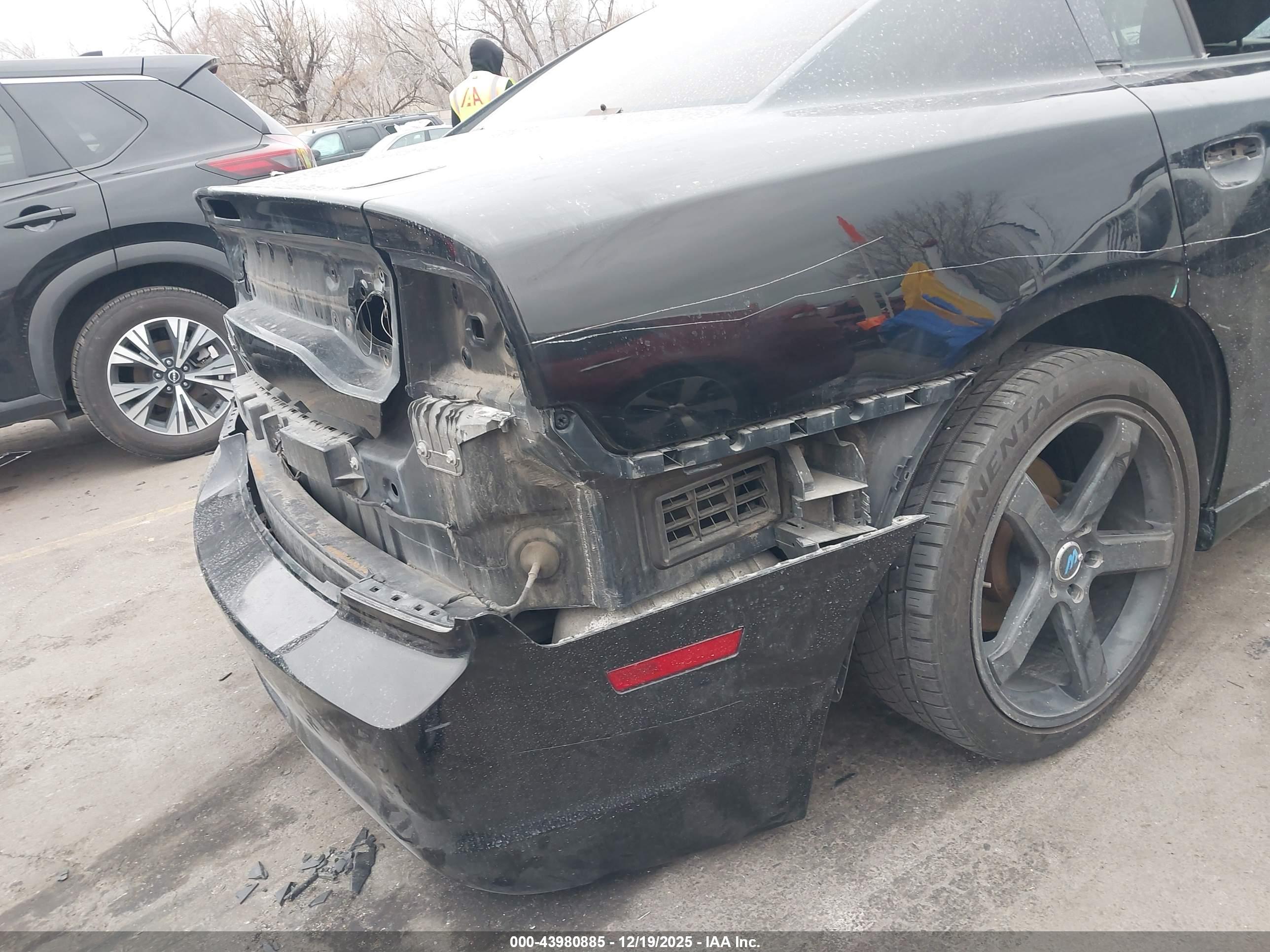 DODGE CHARGER image 6