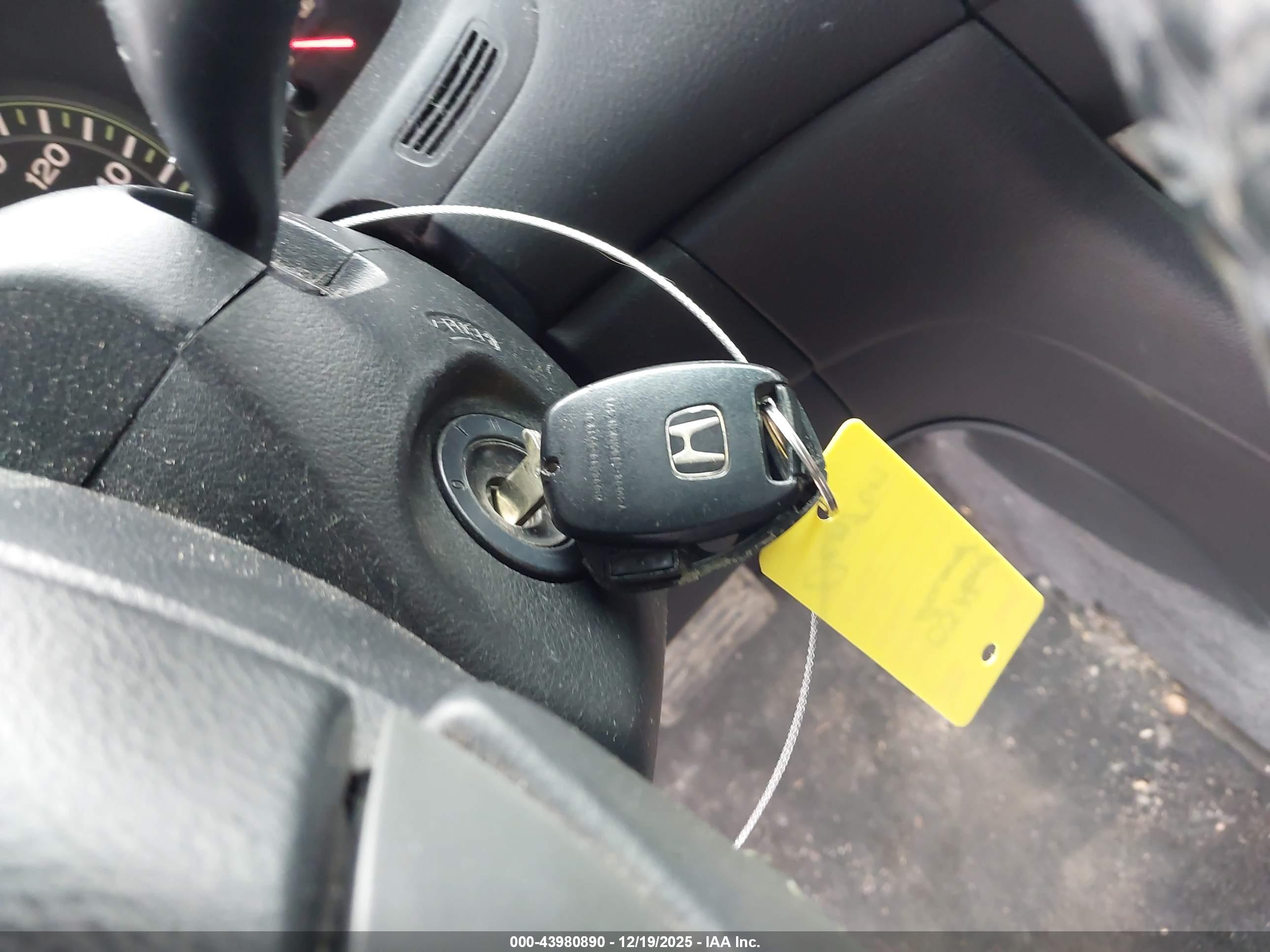 HONDA ACCORD image 11