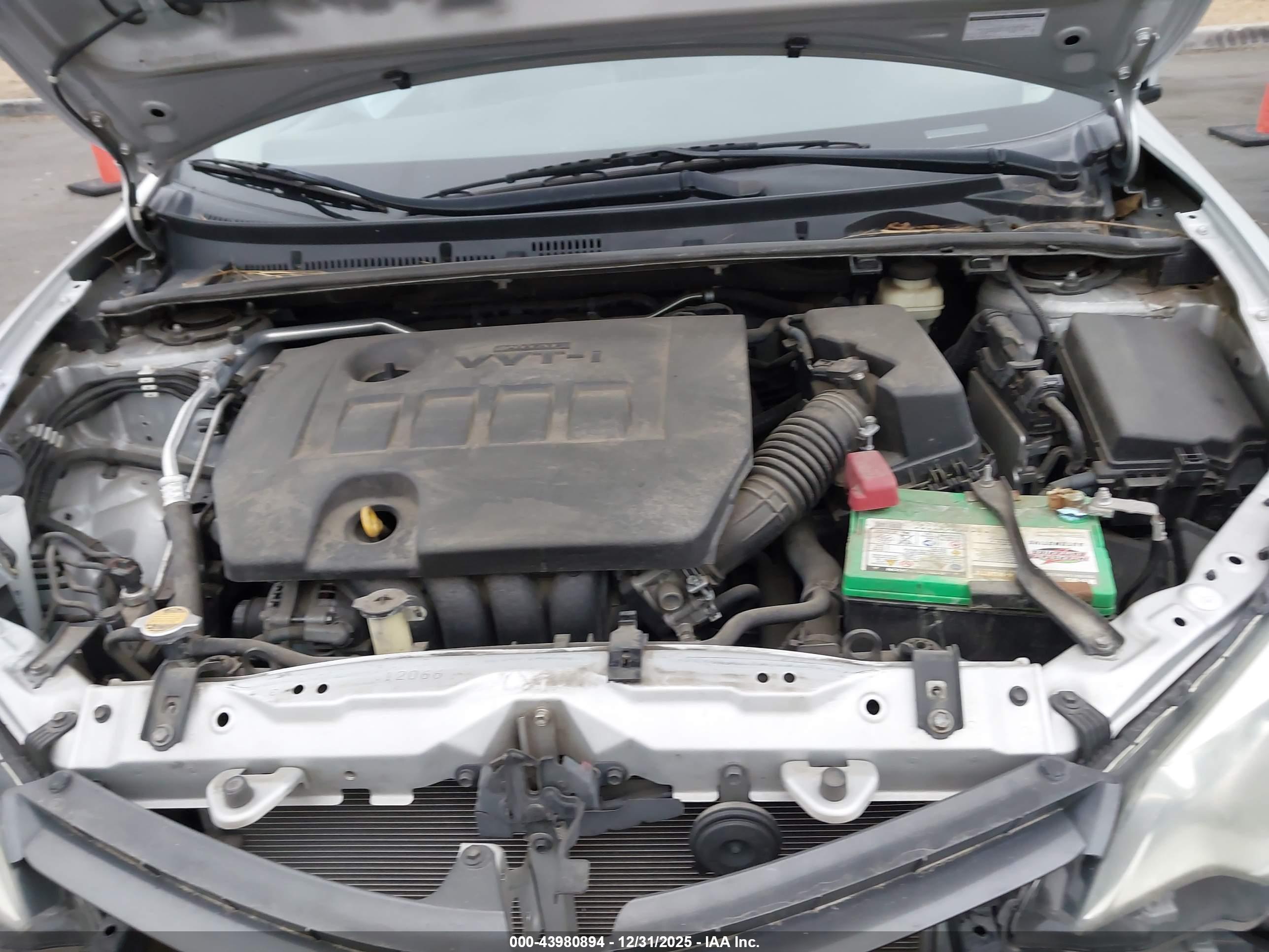TOYOTA COROLLA image 10