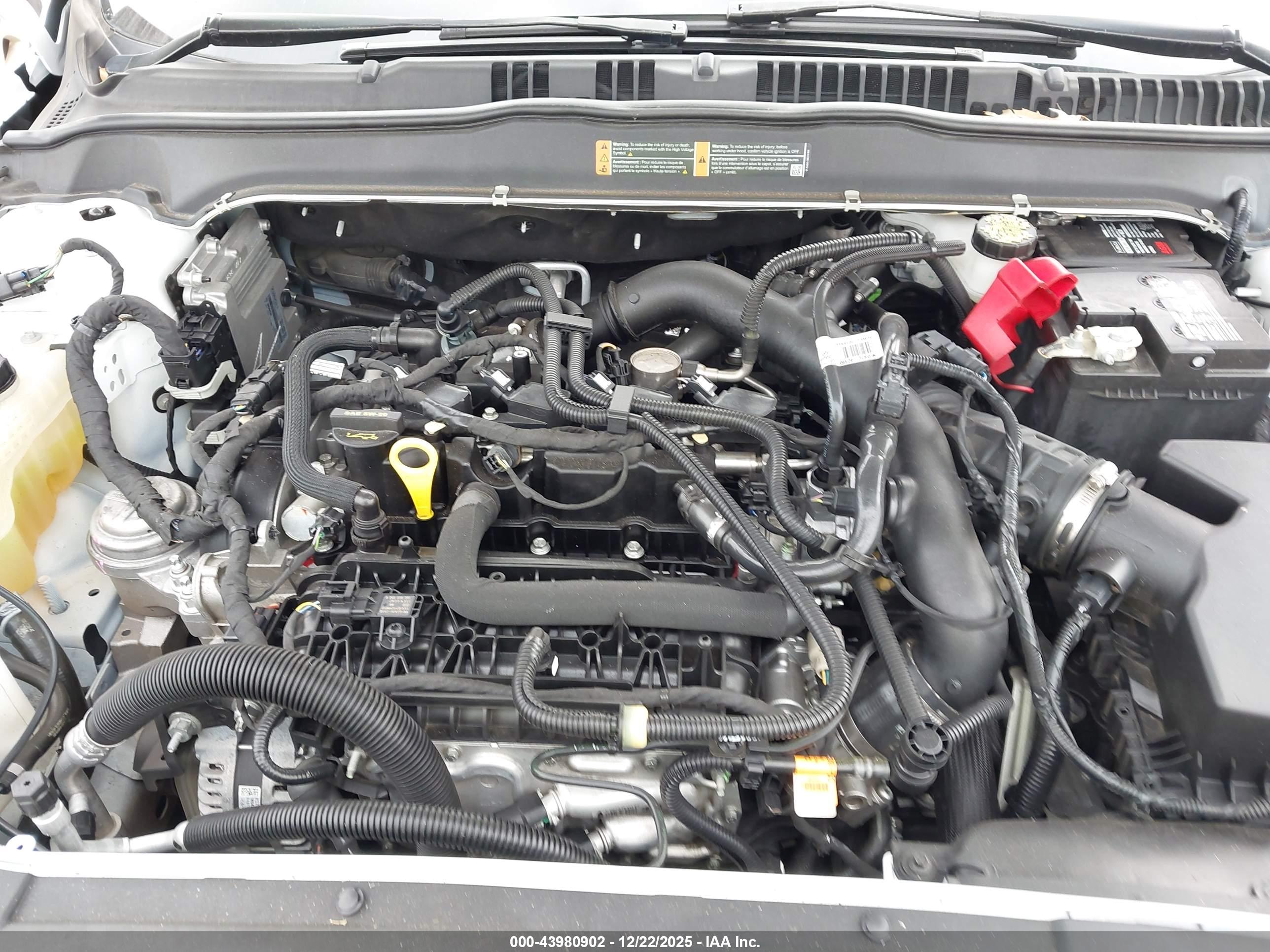 FORD FUSION image 10