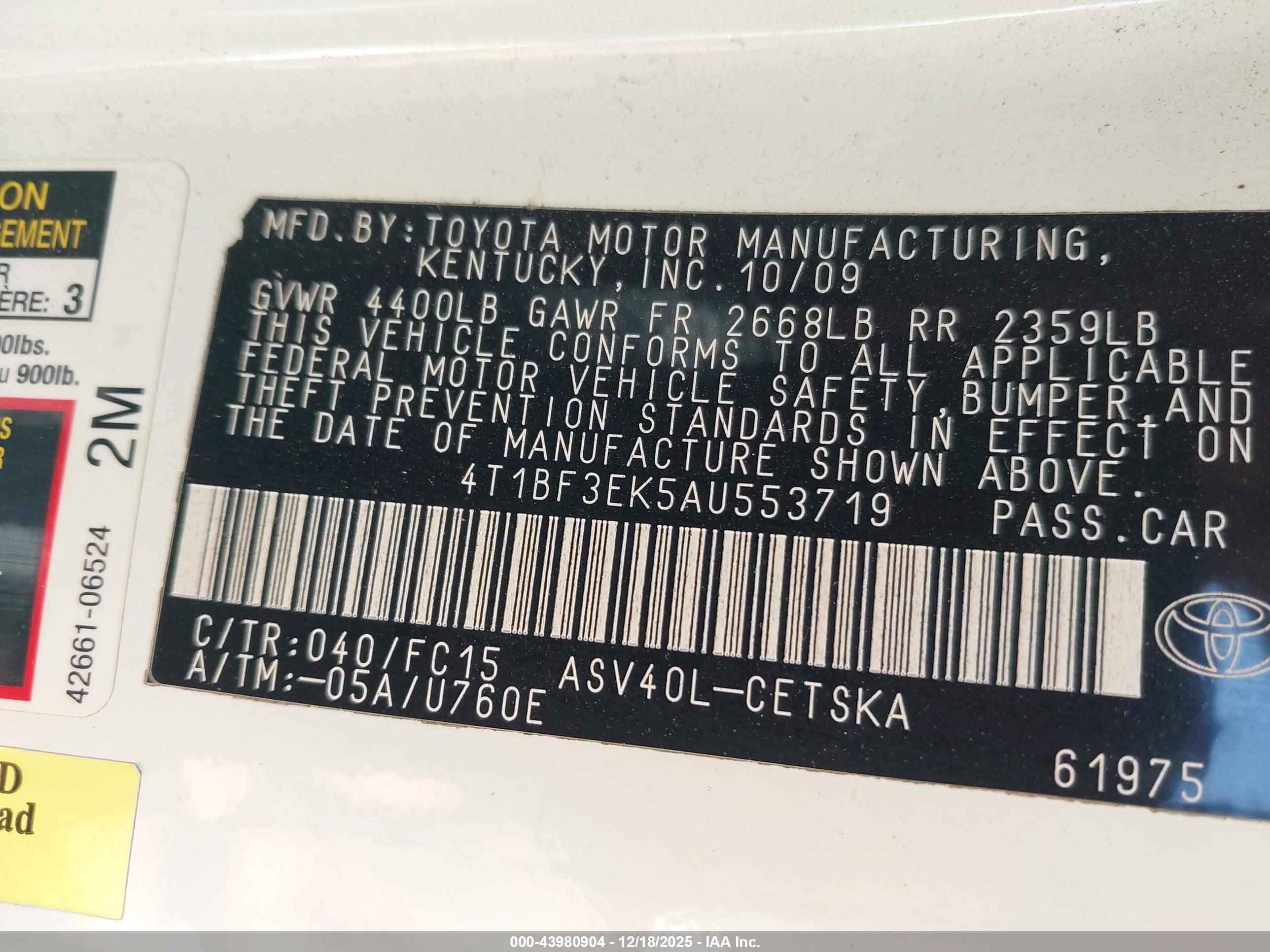 TOYOTA CAMRY image 9
