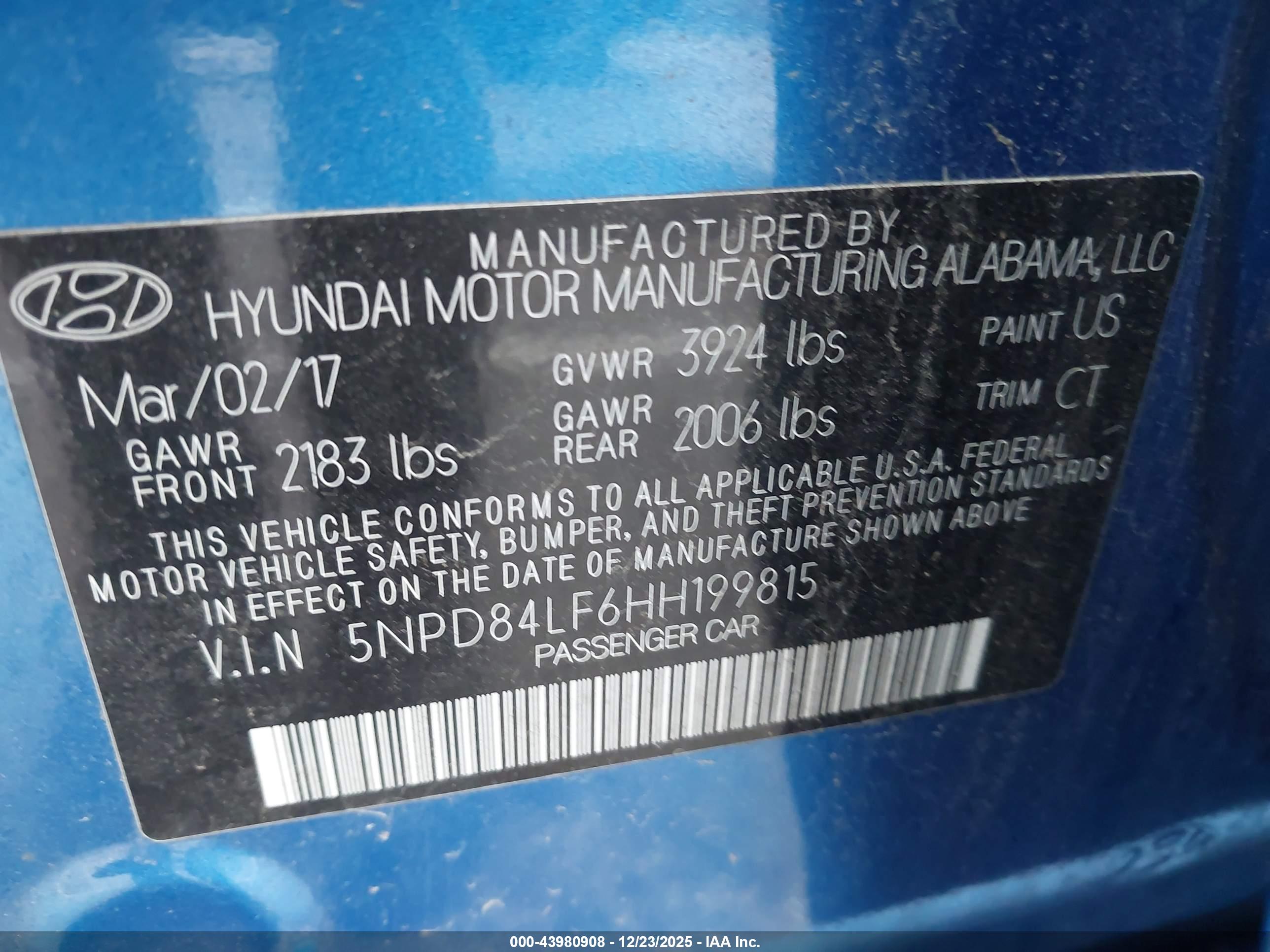 HYUNDAI ELANTRA image 9