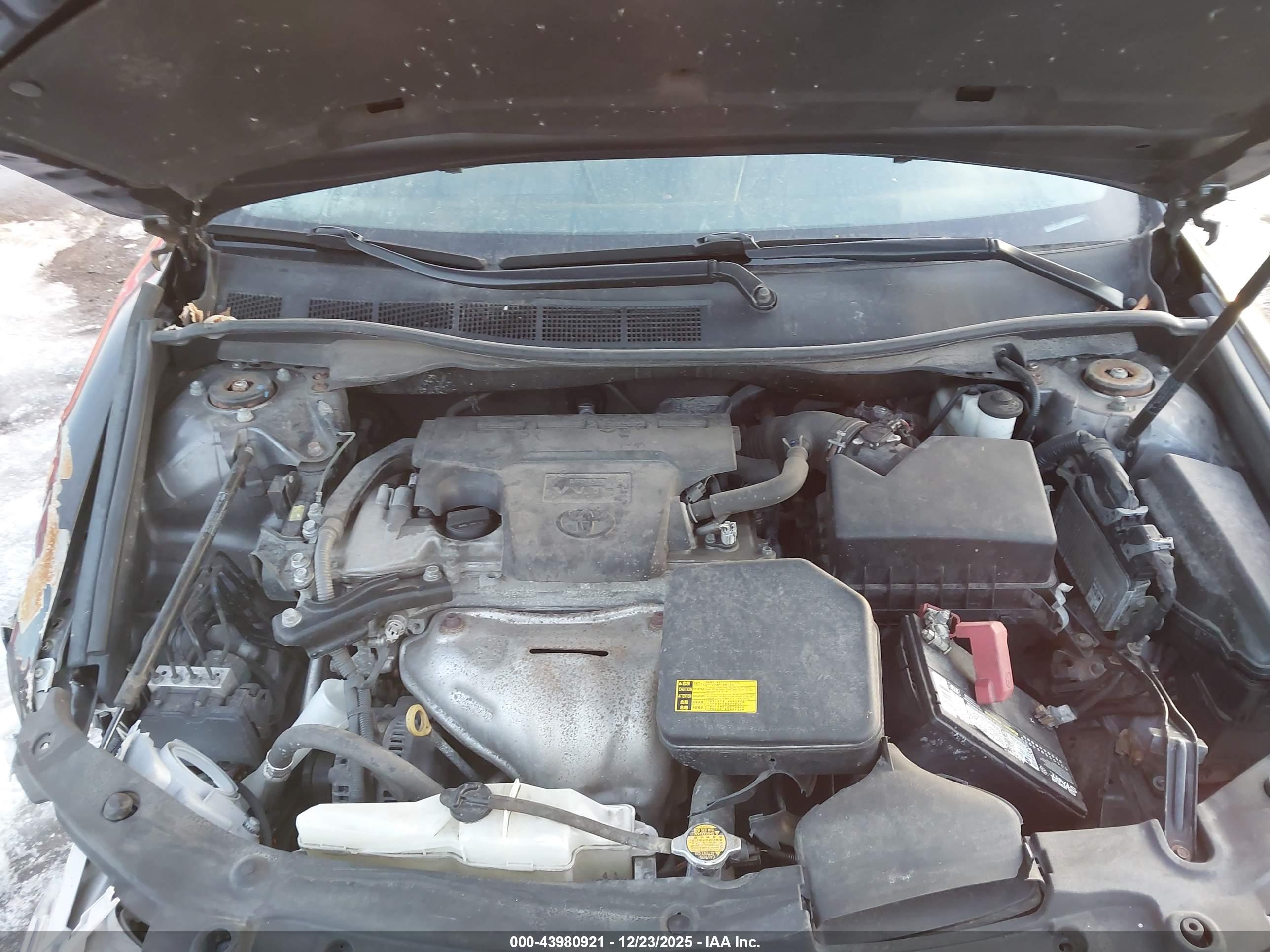 TOYOTA CAMRY image 10
