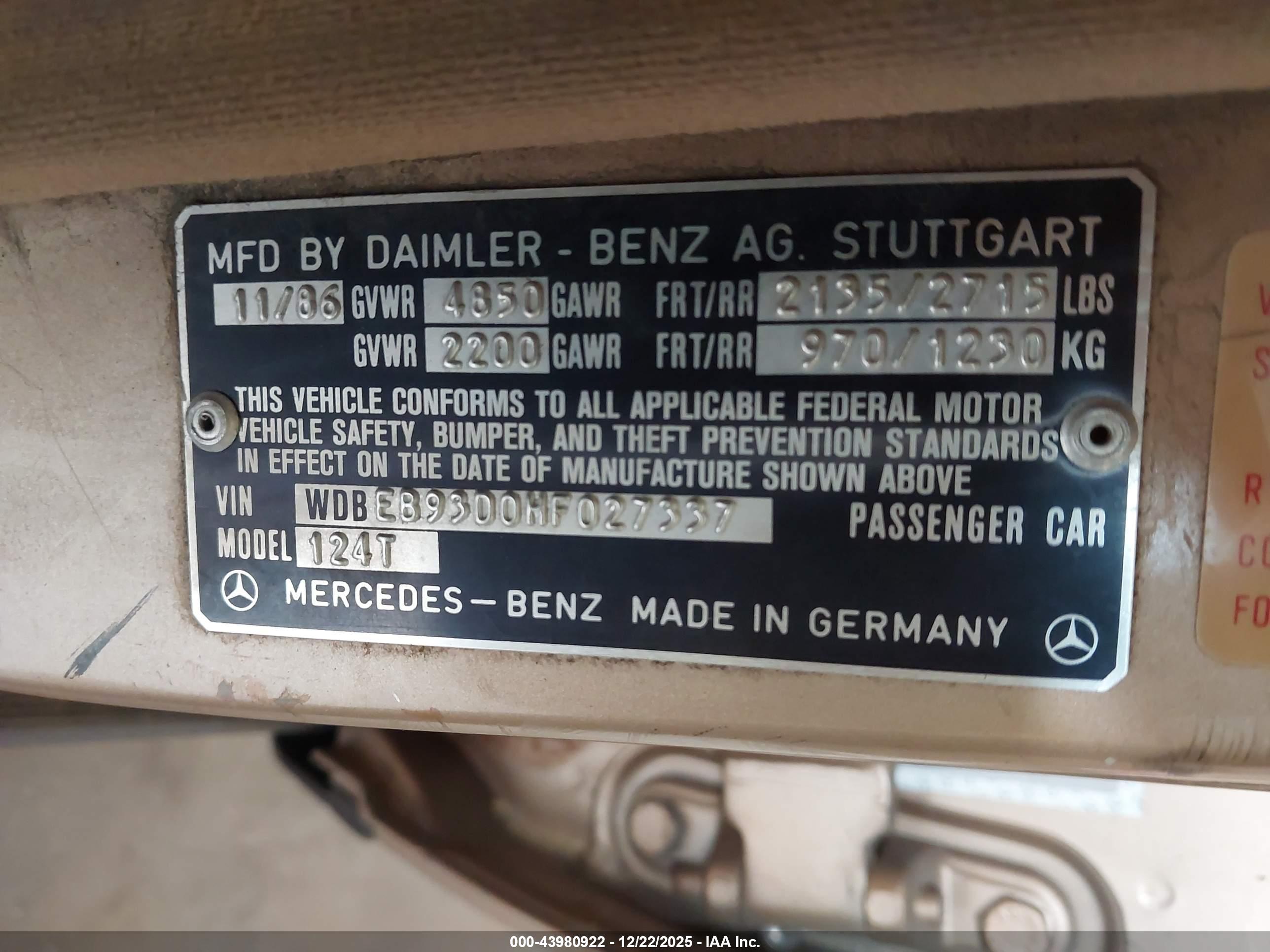MERCEDES-BENZ 300 image 9