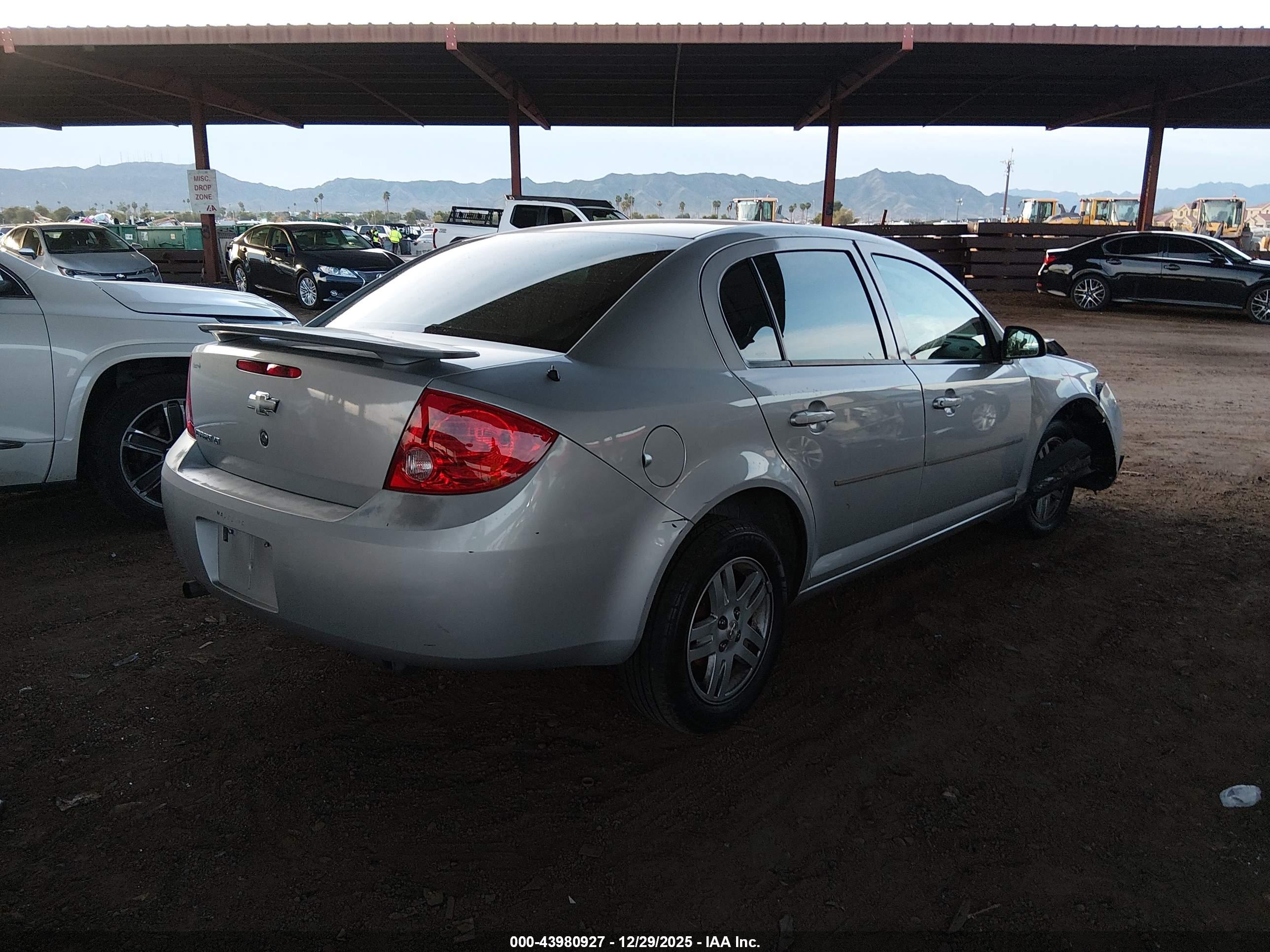 CHEVROLET COBALT image 4