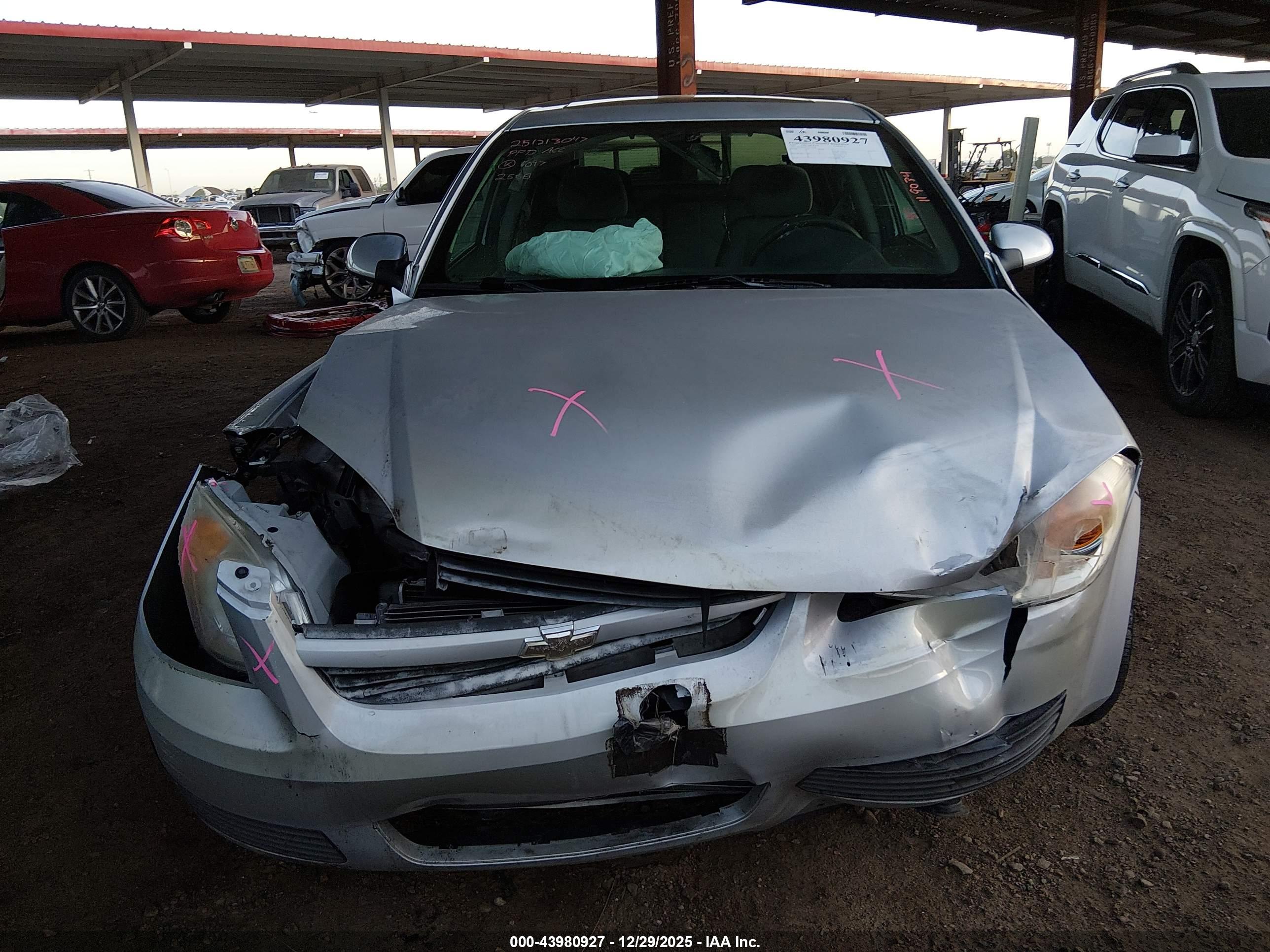 CHEVROLET COBALT image 6