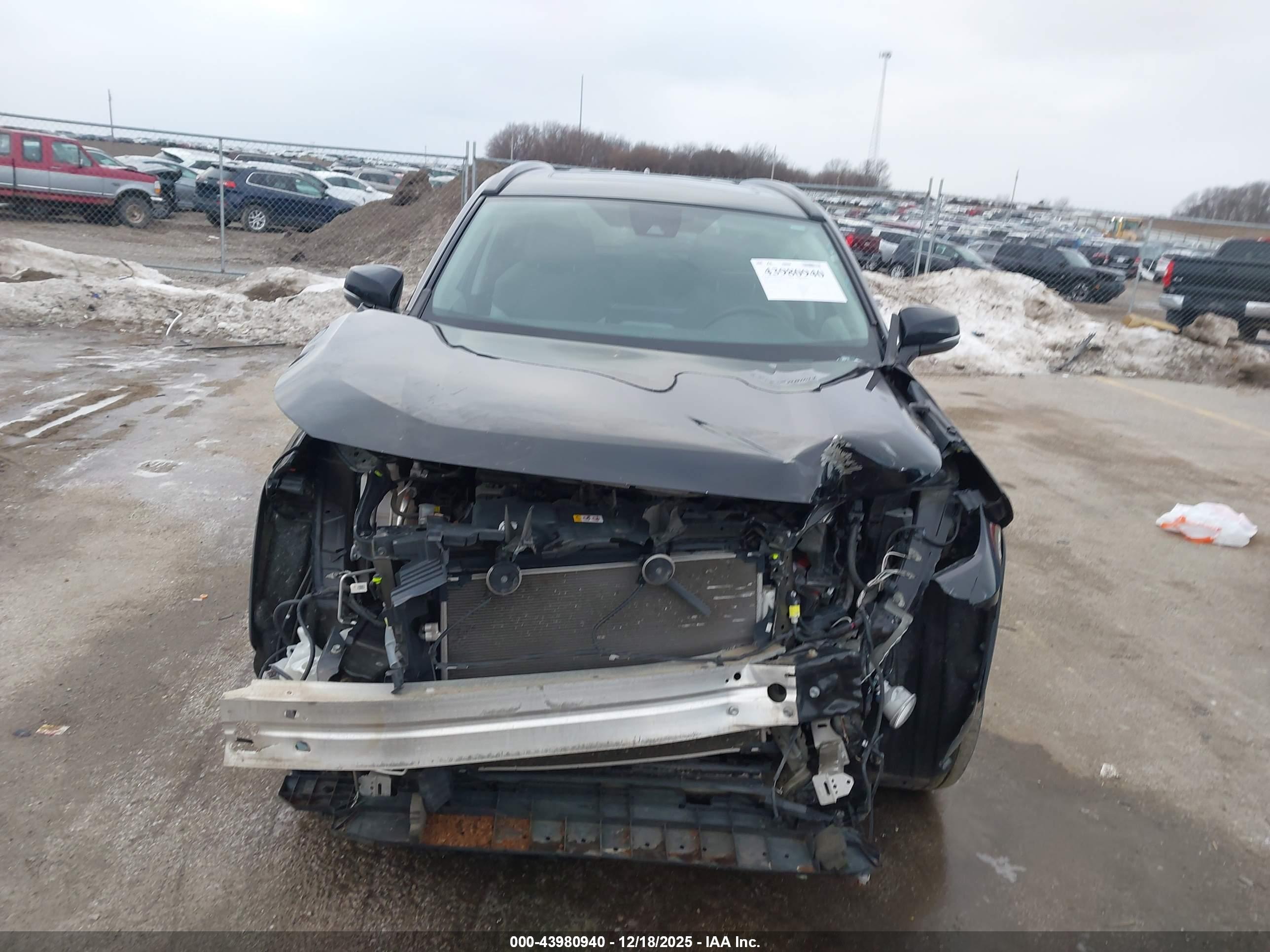 TOYOTA RAV4 image 6