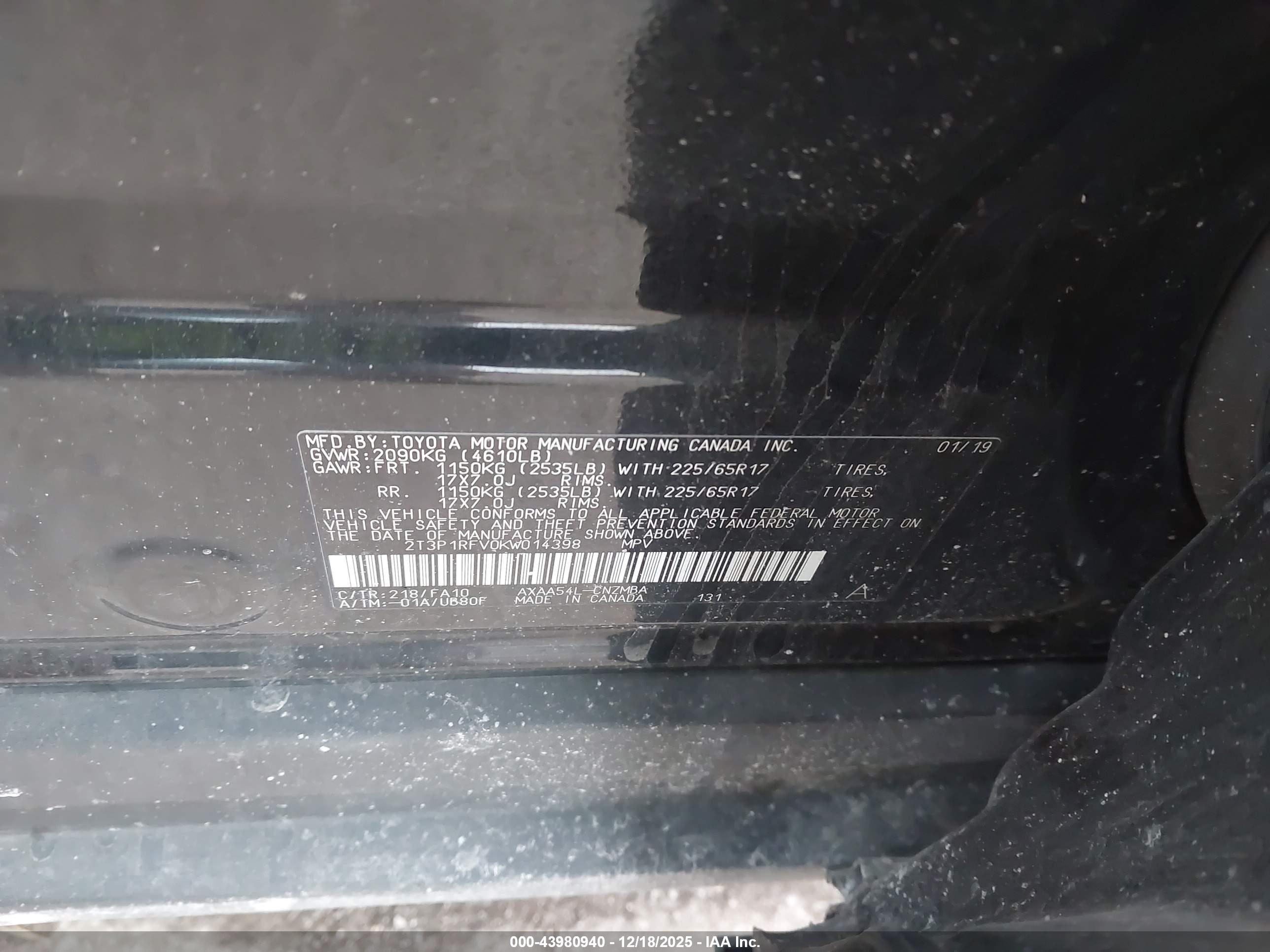 TOYOTA RAV4 image 9
