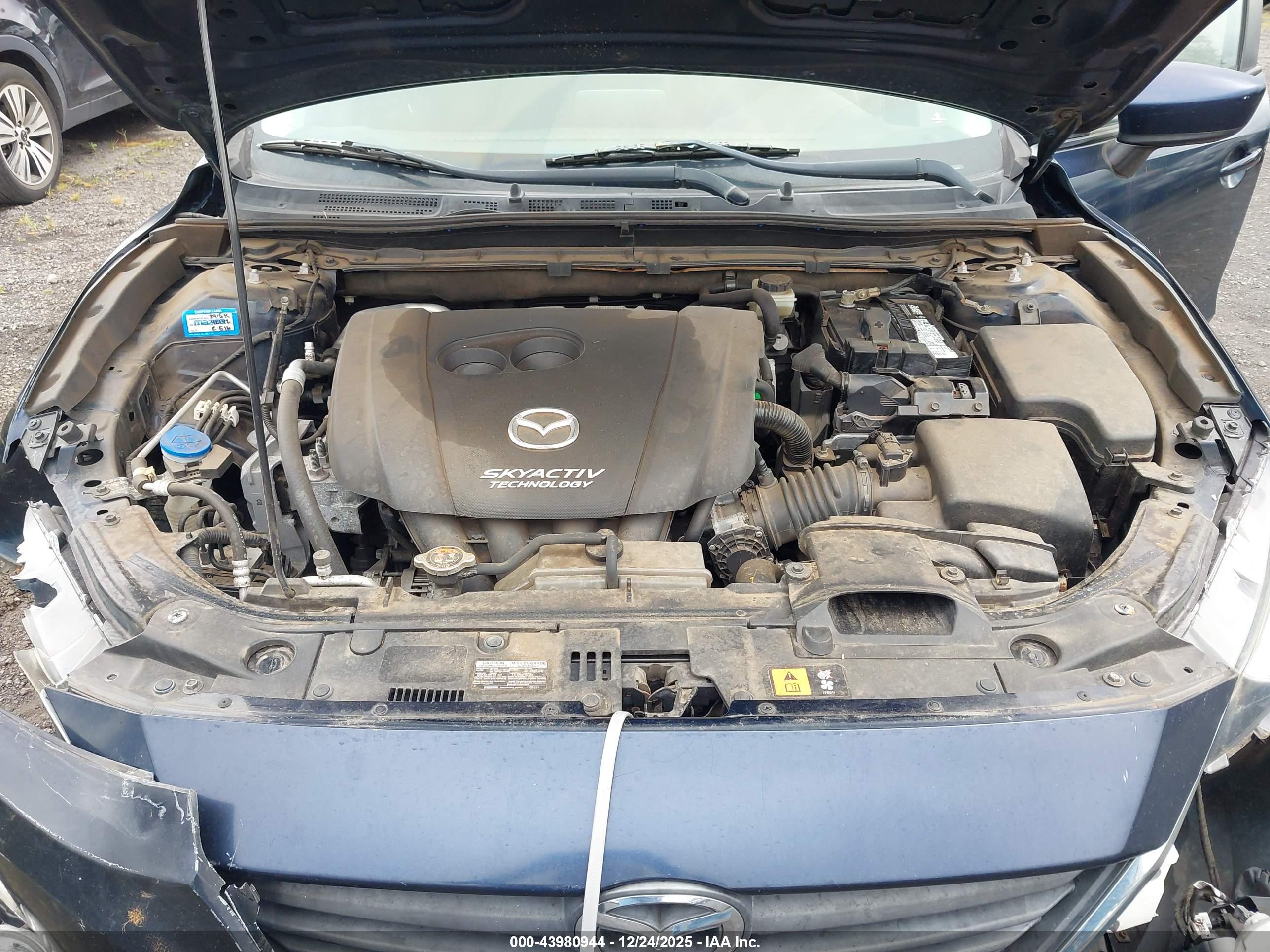 MAZDA MAZDA3 image 10