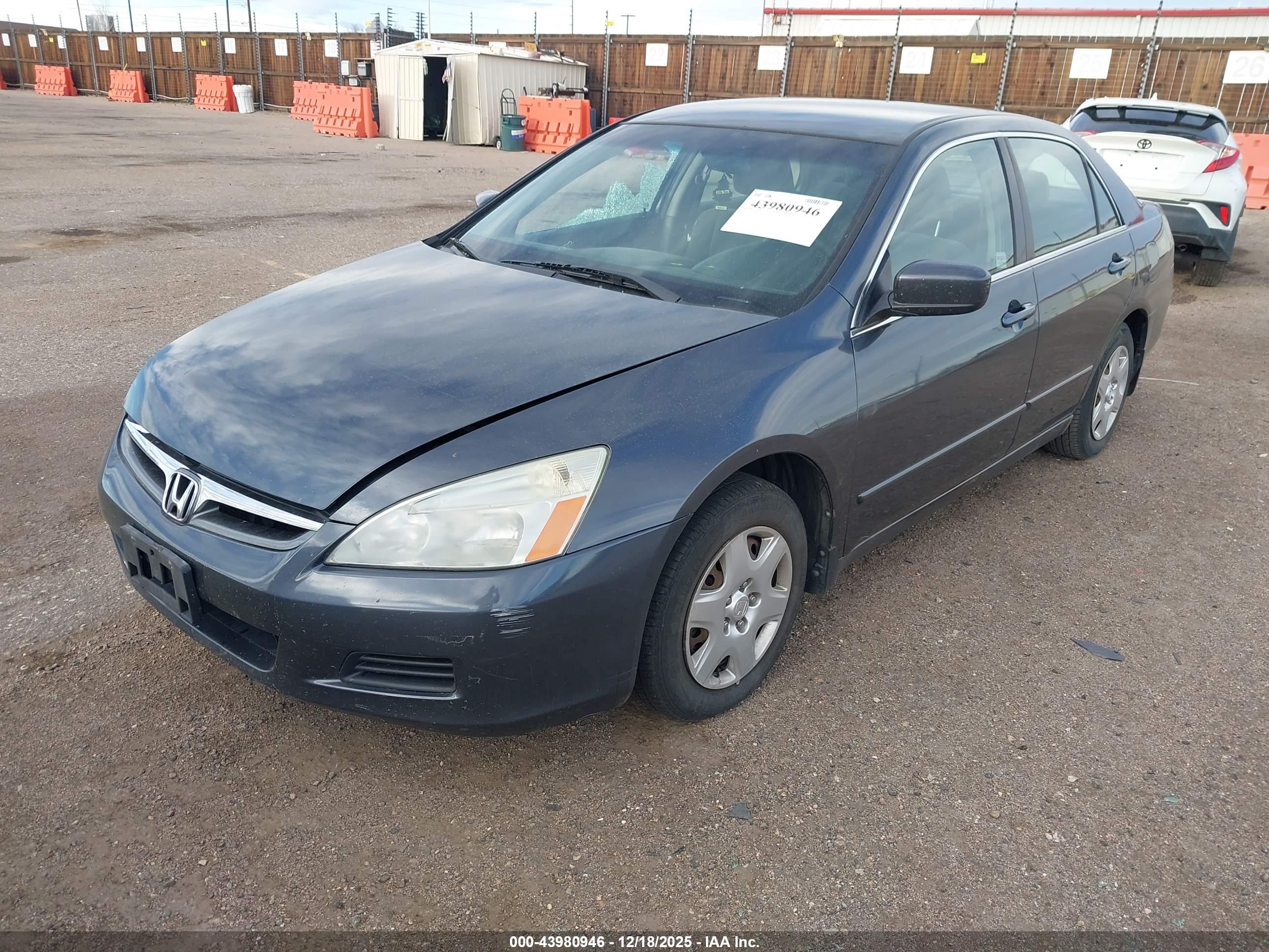 HONDA ACCORD image 2