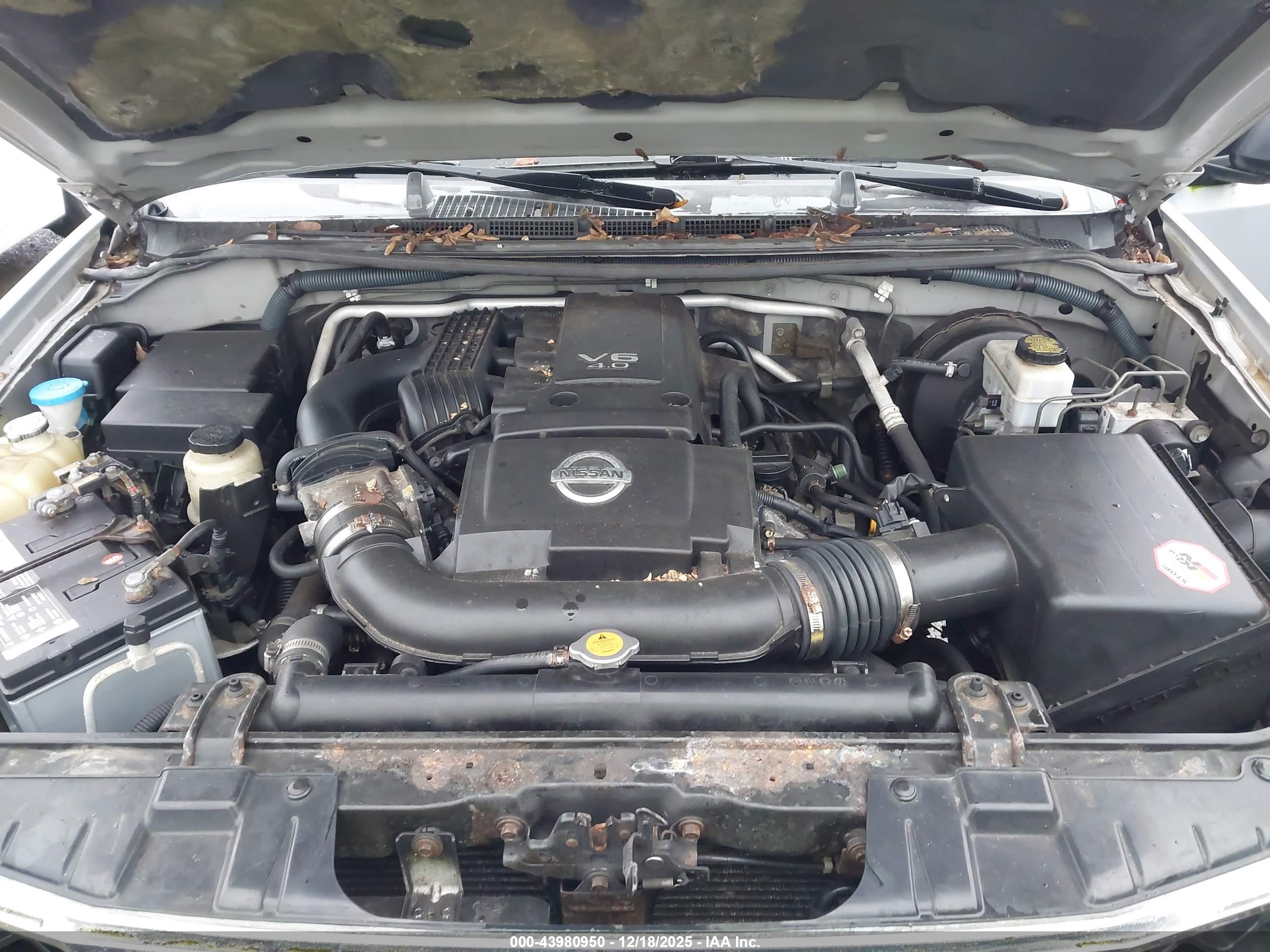 NISSAN FRONTIER image 10