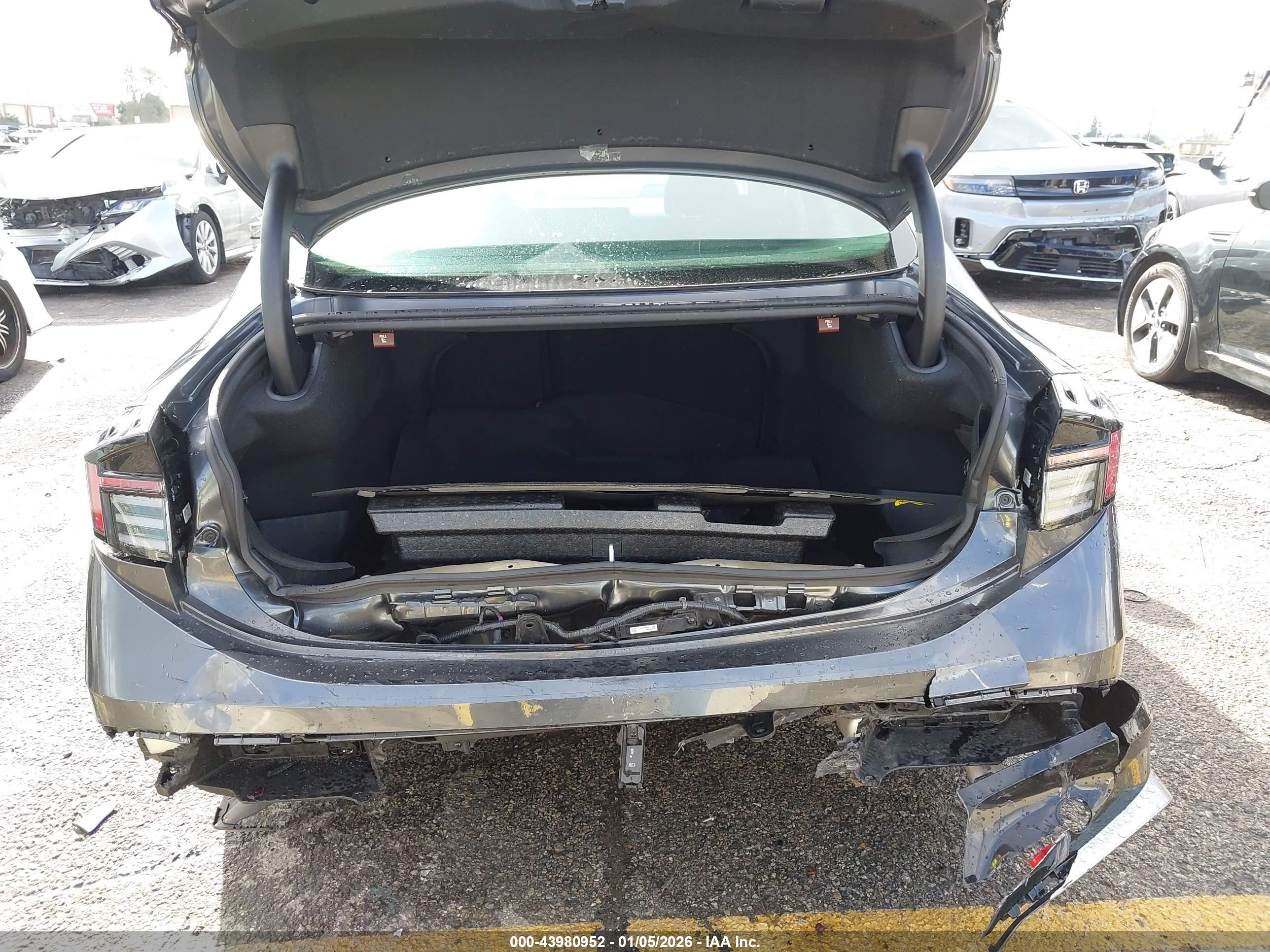 HYUNDAI SONATA image 6