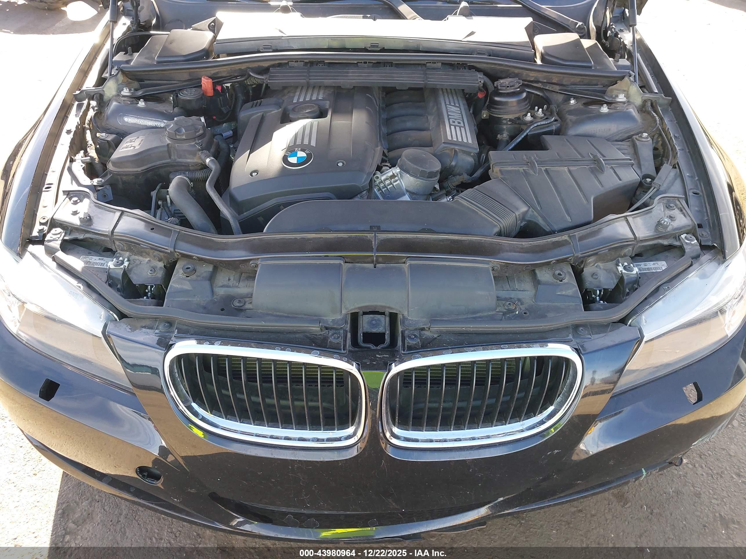 BMW 328I image 10