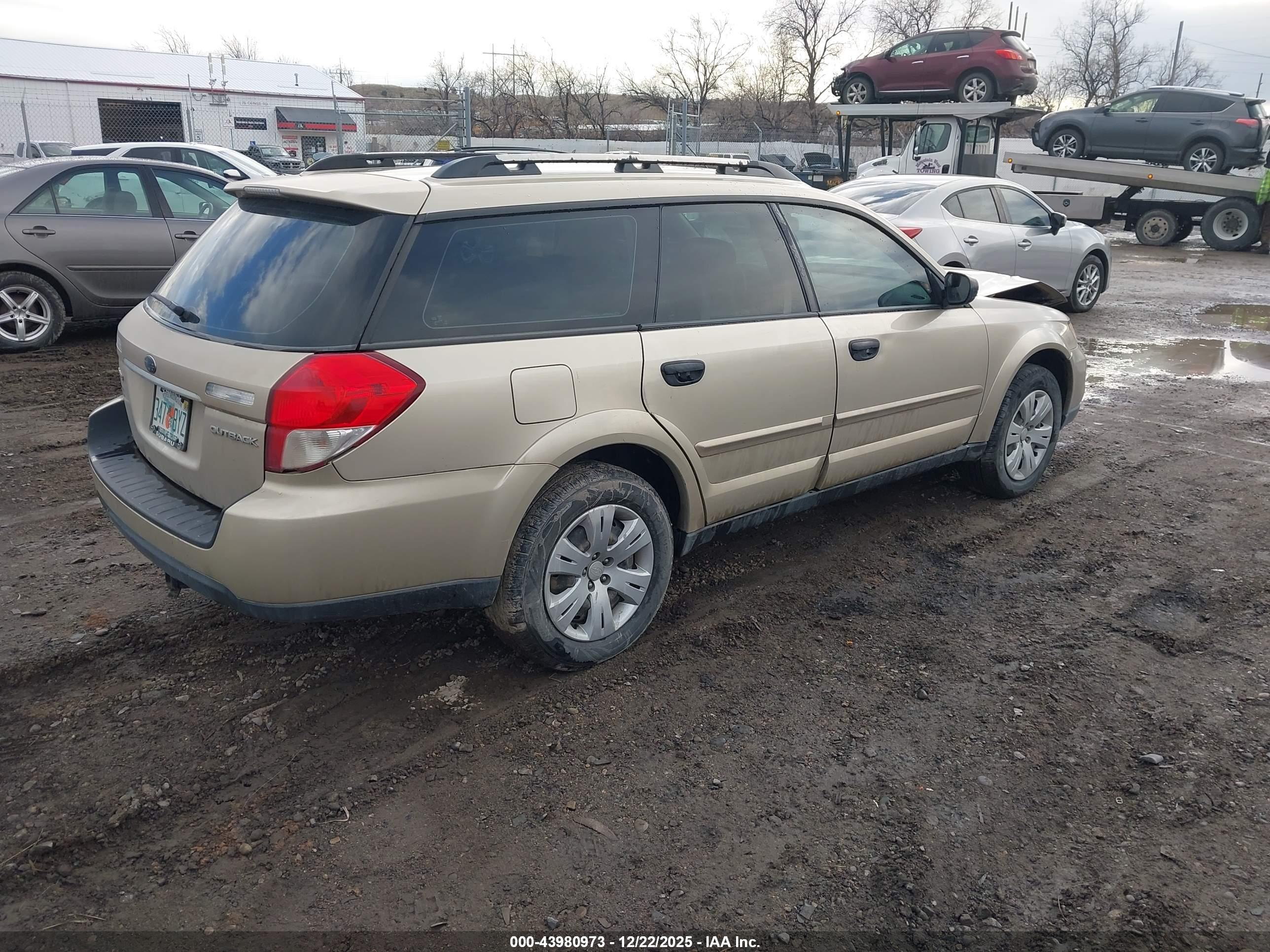 SUBARU OUTBACK image 4
