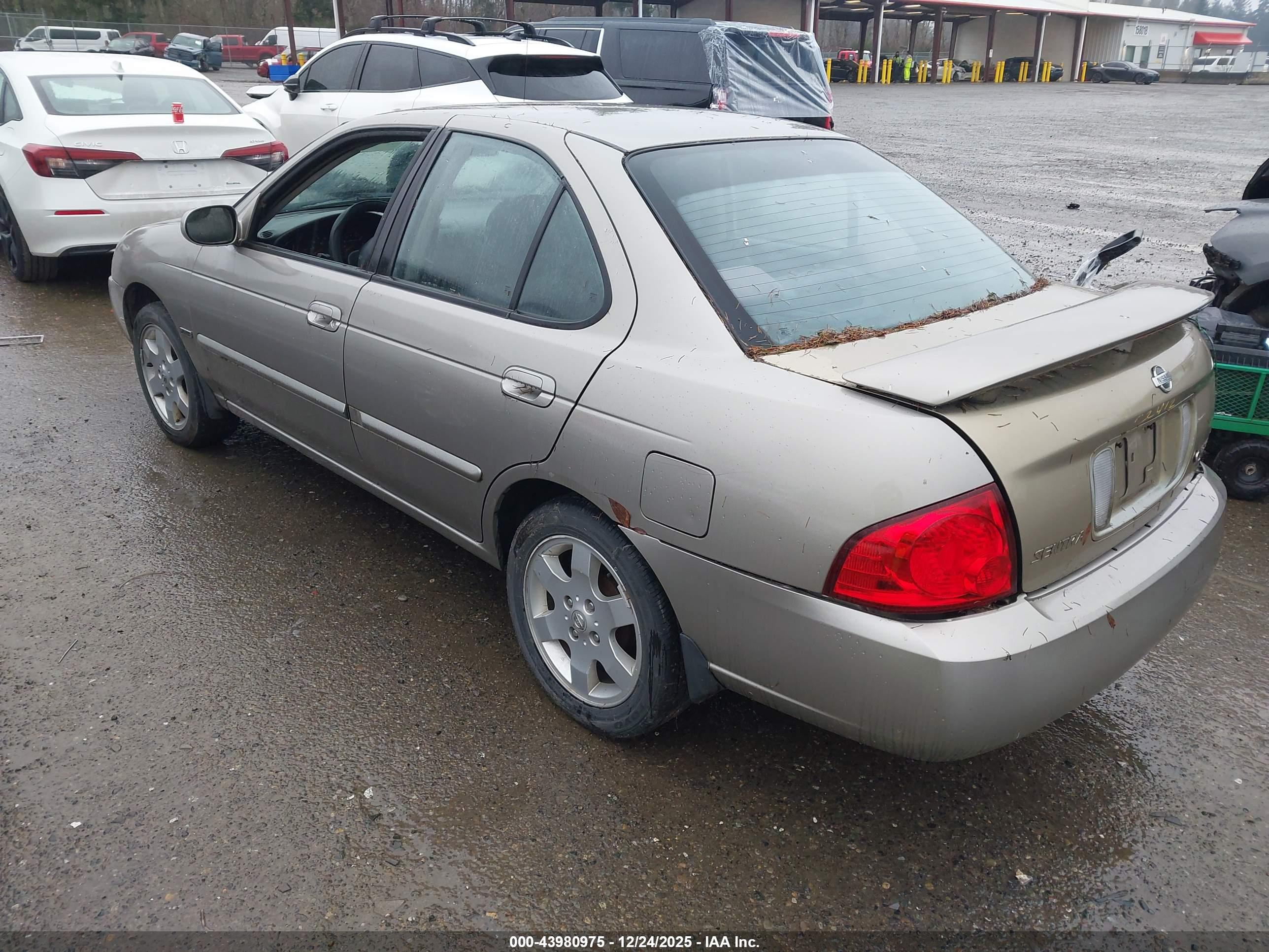 NISSAN SENTRA image 3
