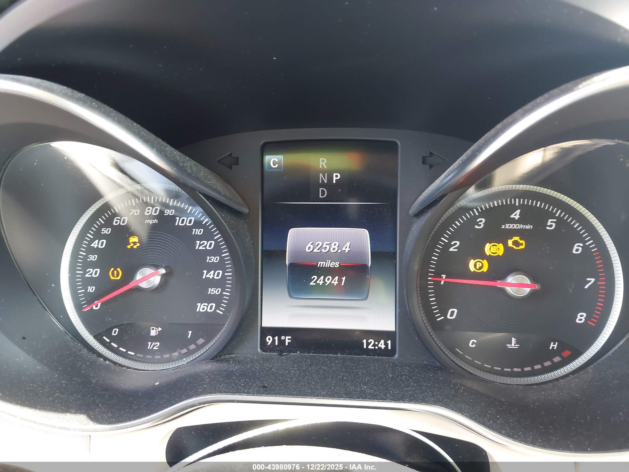 MERCEDES-BENZ GLC image 7