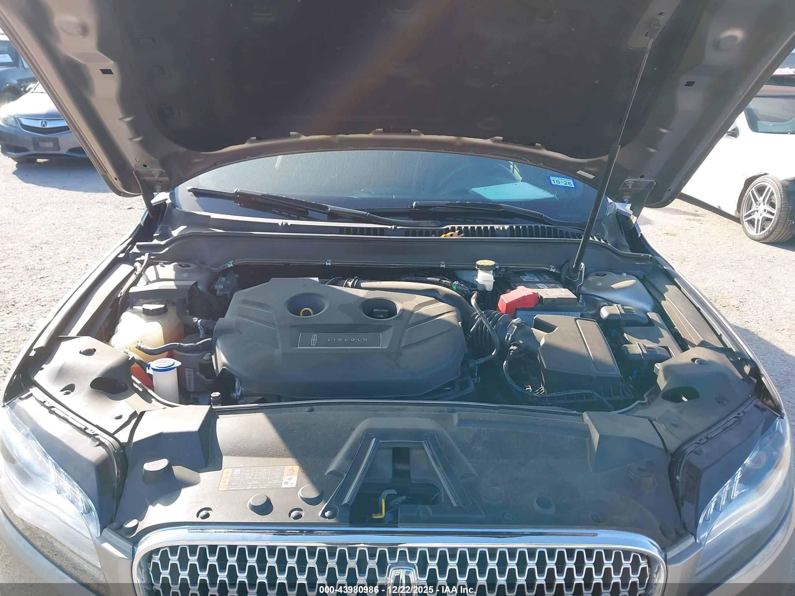 LINCOLN MKZ image 10