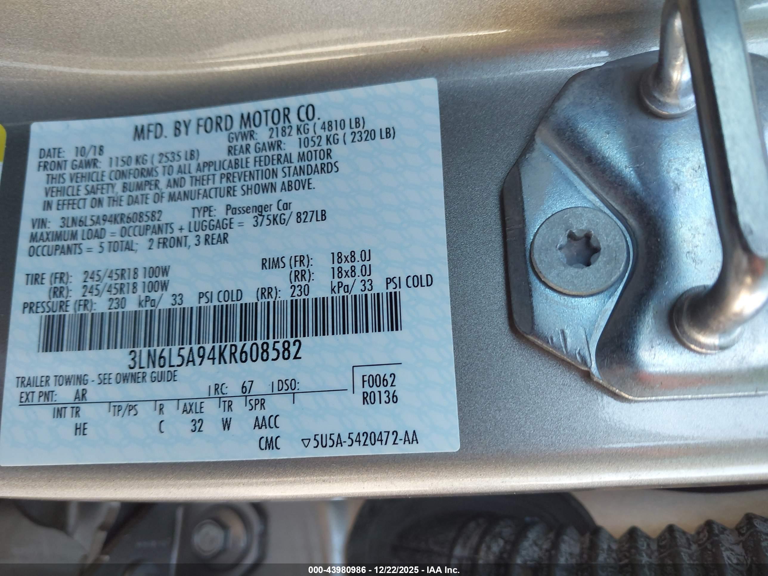 LINCOLN MKZ image 9