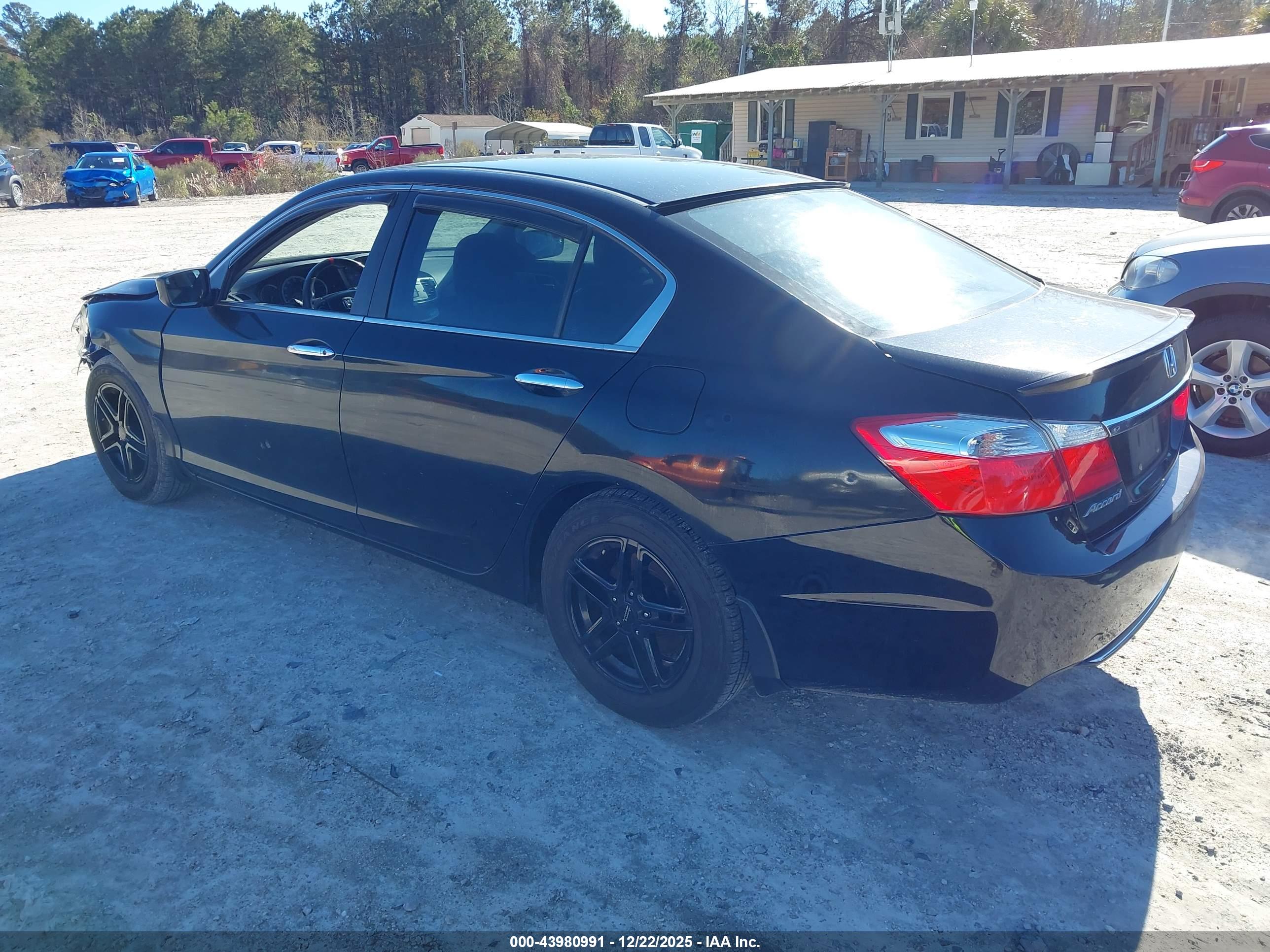 HONDA ACCORD image 3