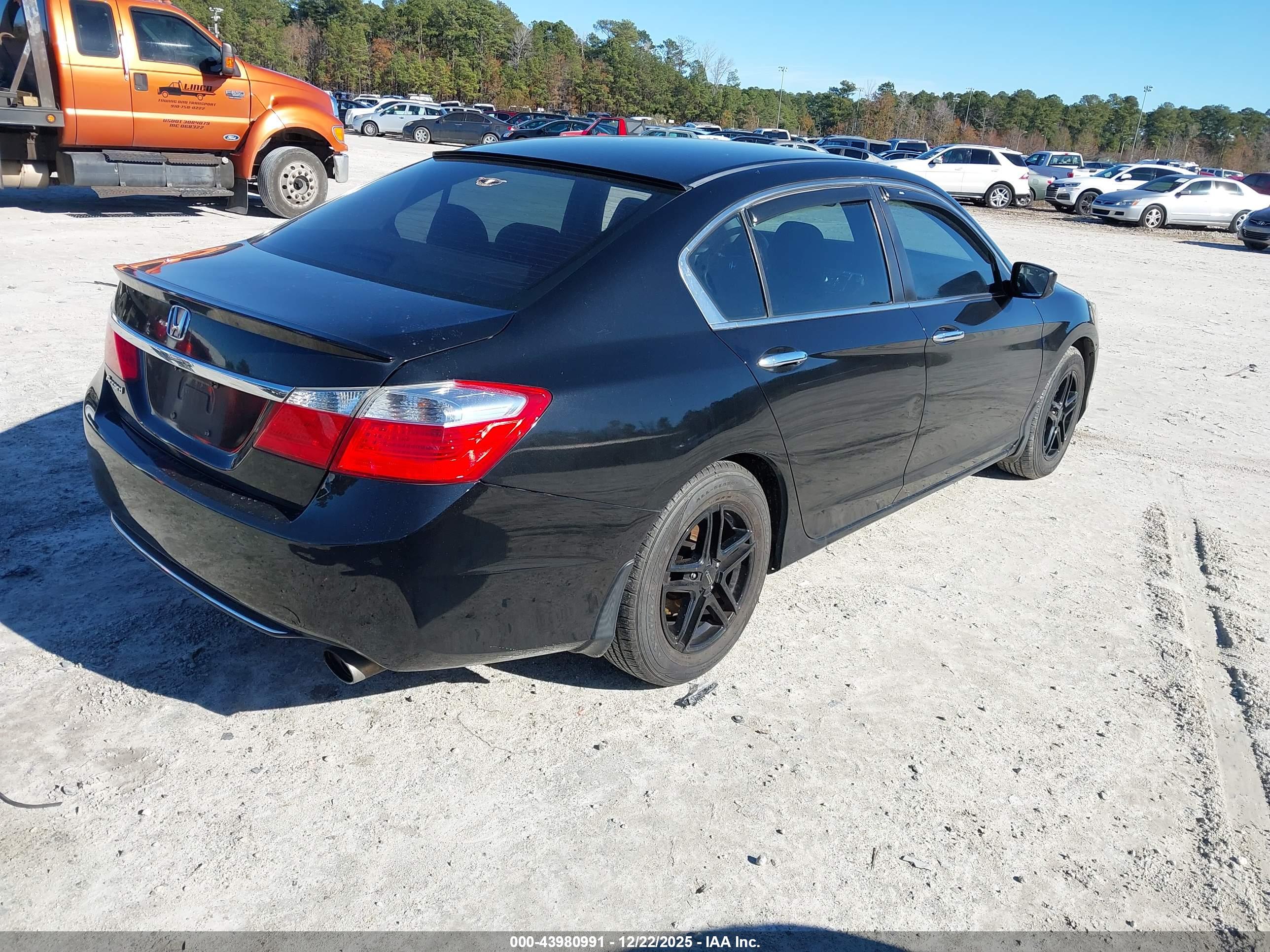 HONDA ACCORD image 4